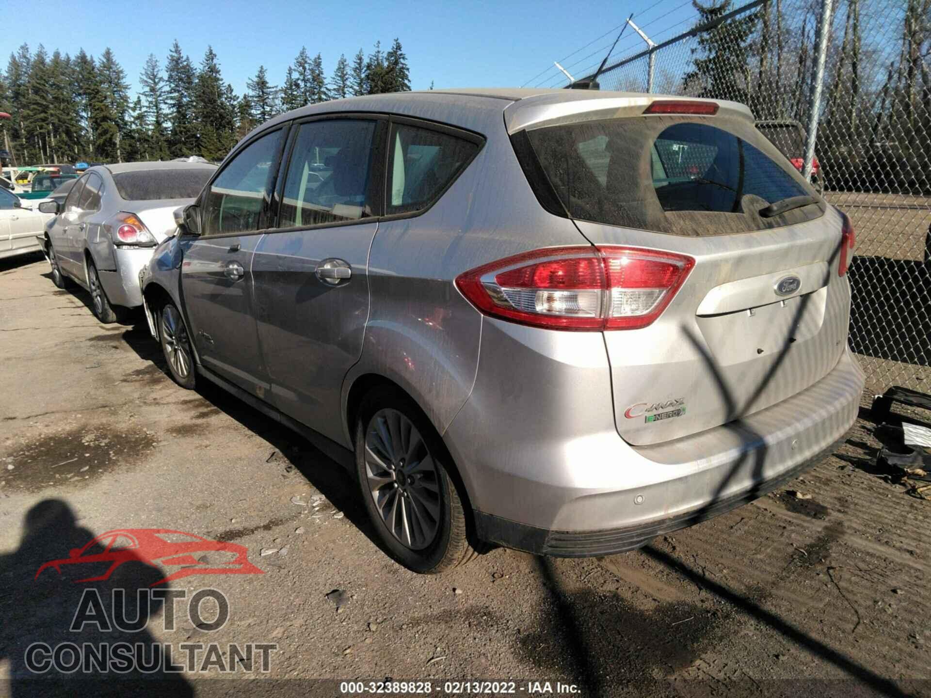 FORD C-MAX ENERGI 2017 - 1FADP5EU3HL109977
