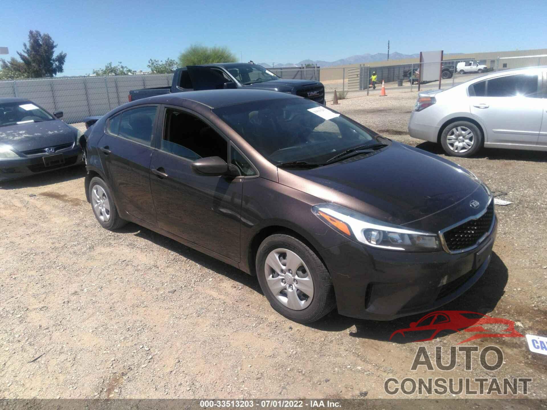 KIA FORTE 2018 - 3KPFK4A74JE214621