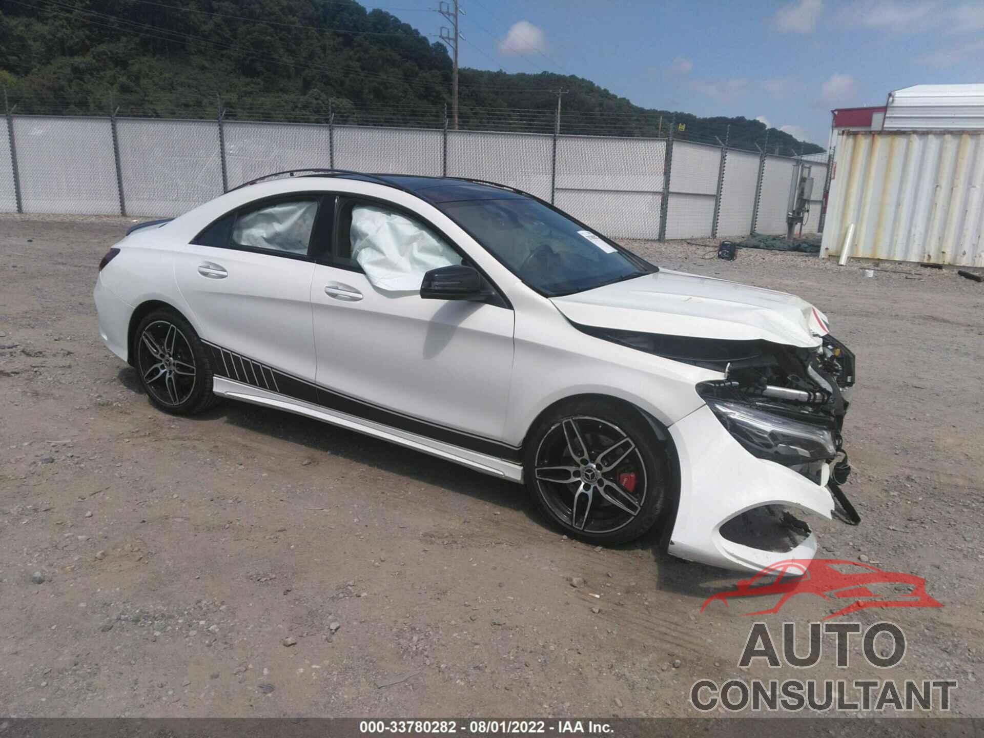MERCEDES-BENZ CLA 2018 - WDDSJ4GB4JN535010