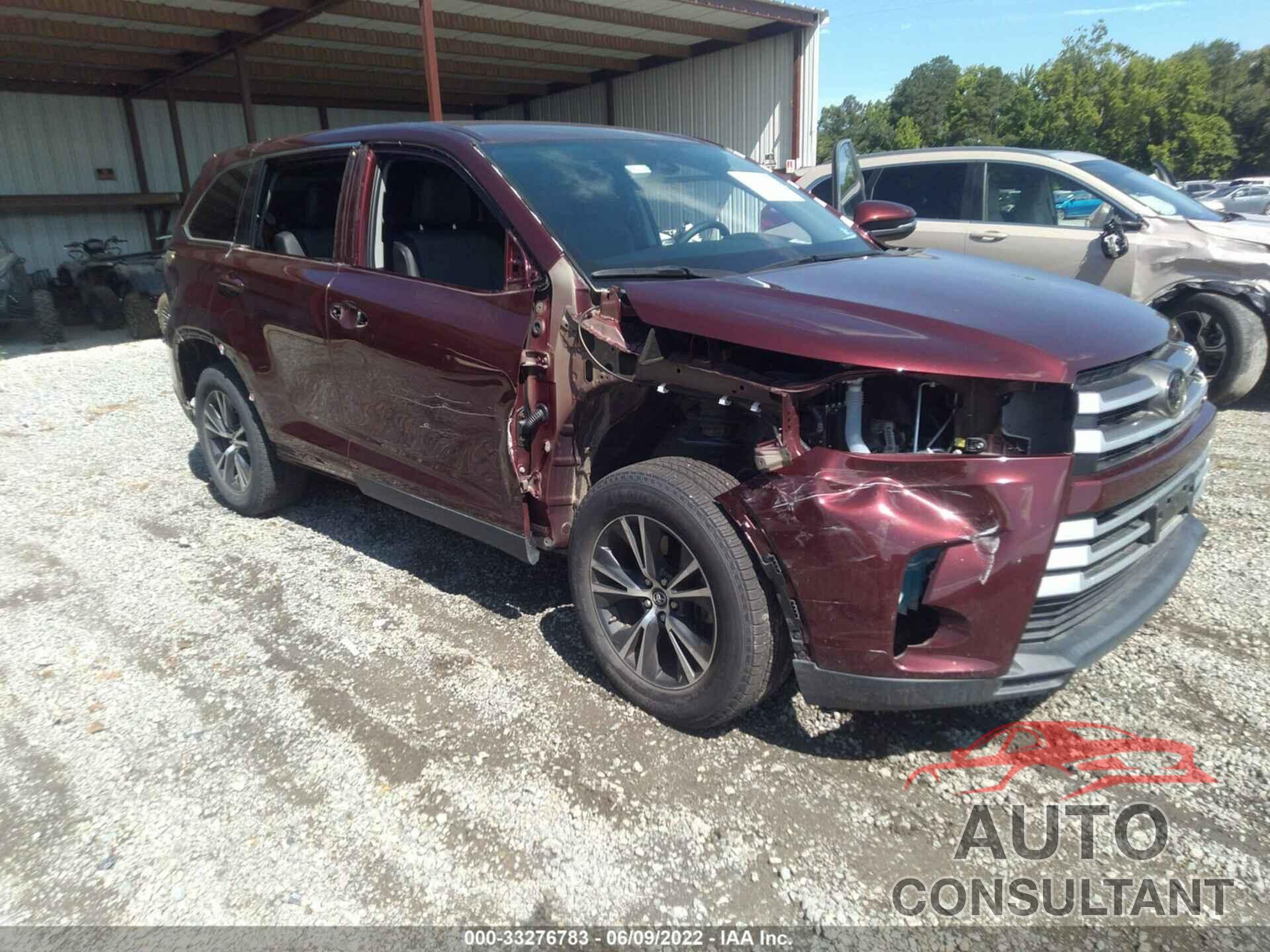 TOYOTA HIGHLANDER 2019 - 5TDBZRFH3KS942608