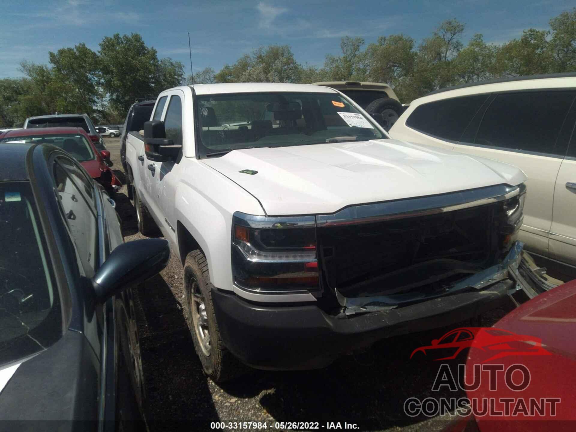 CHEVROLET SILVERADO 1500 2018 - 1GCVKNEC8JZ353681