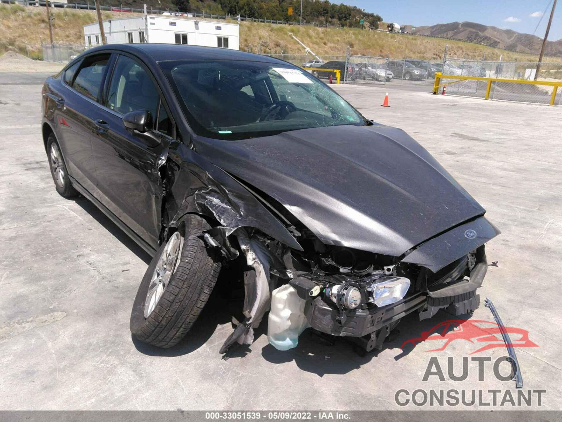 FORD FUSION 2018 - 3FA6P0G73JR240806