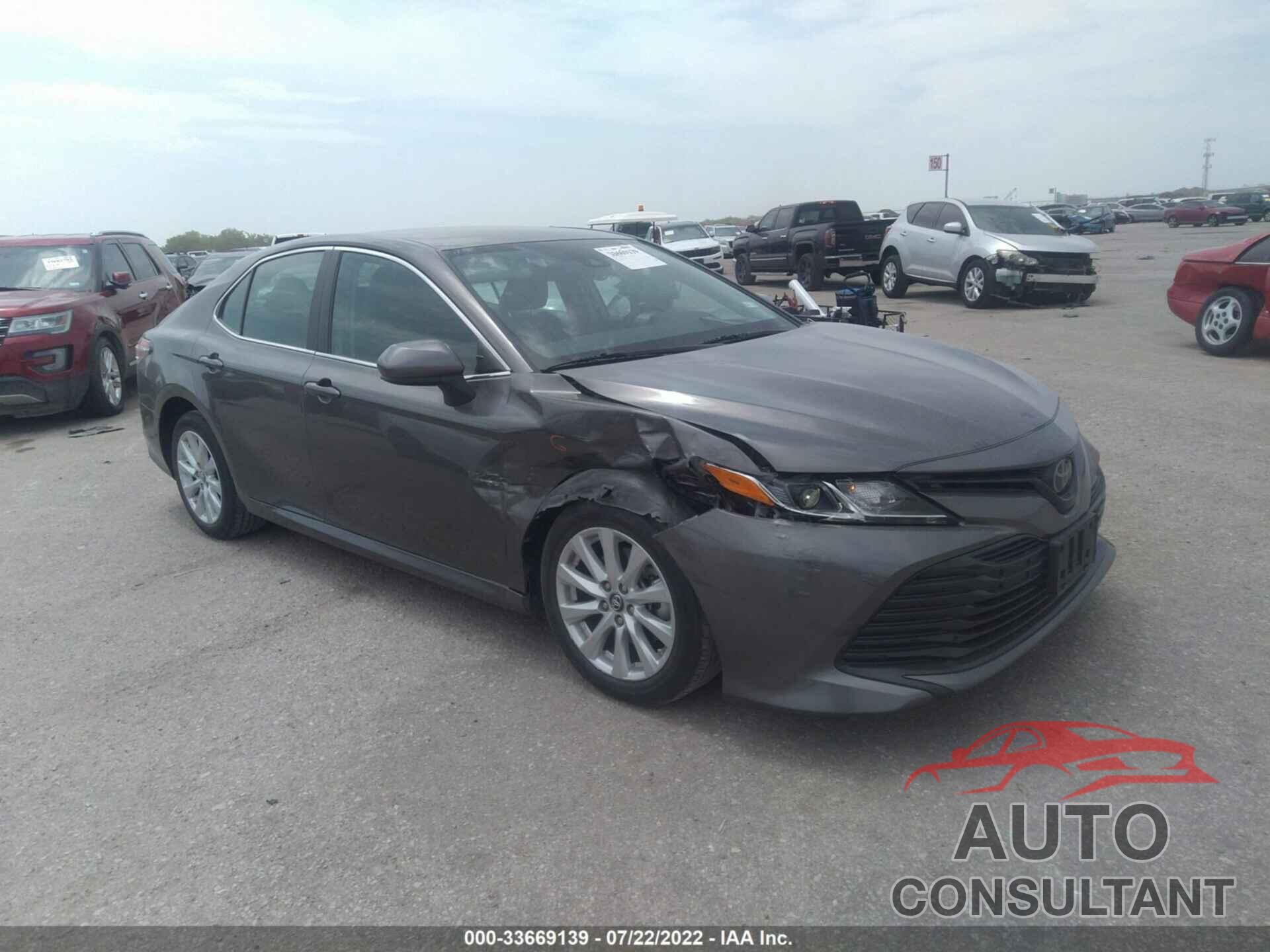 TOYOTA CAMRY 2019 - 4T1B11HK6KU812475