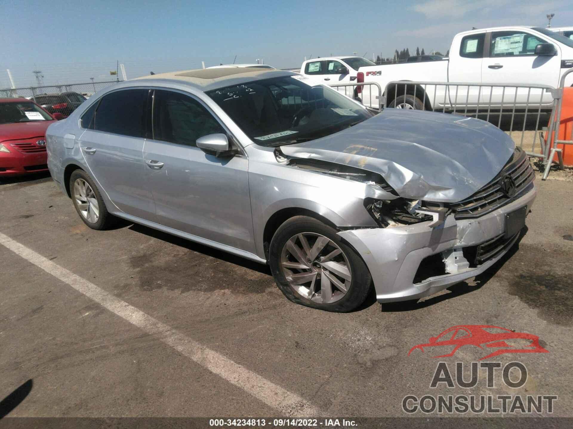 VOLKSWAGEN PASSAT 2018 - 1VWBA7A35JC050624