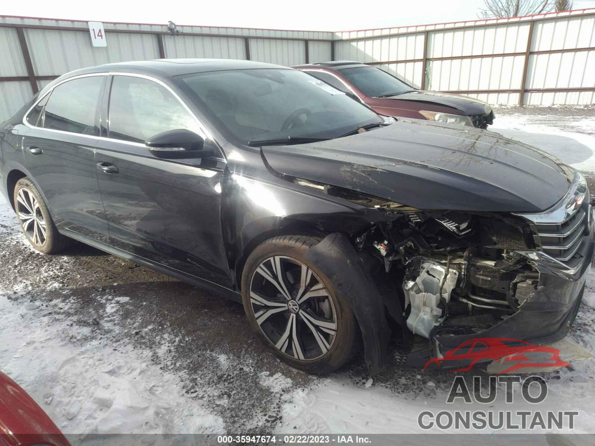 VOLKSWAGEN PASSAT 2021 - 1VWSA7A34MC001290