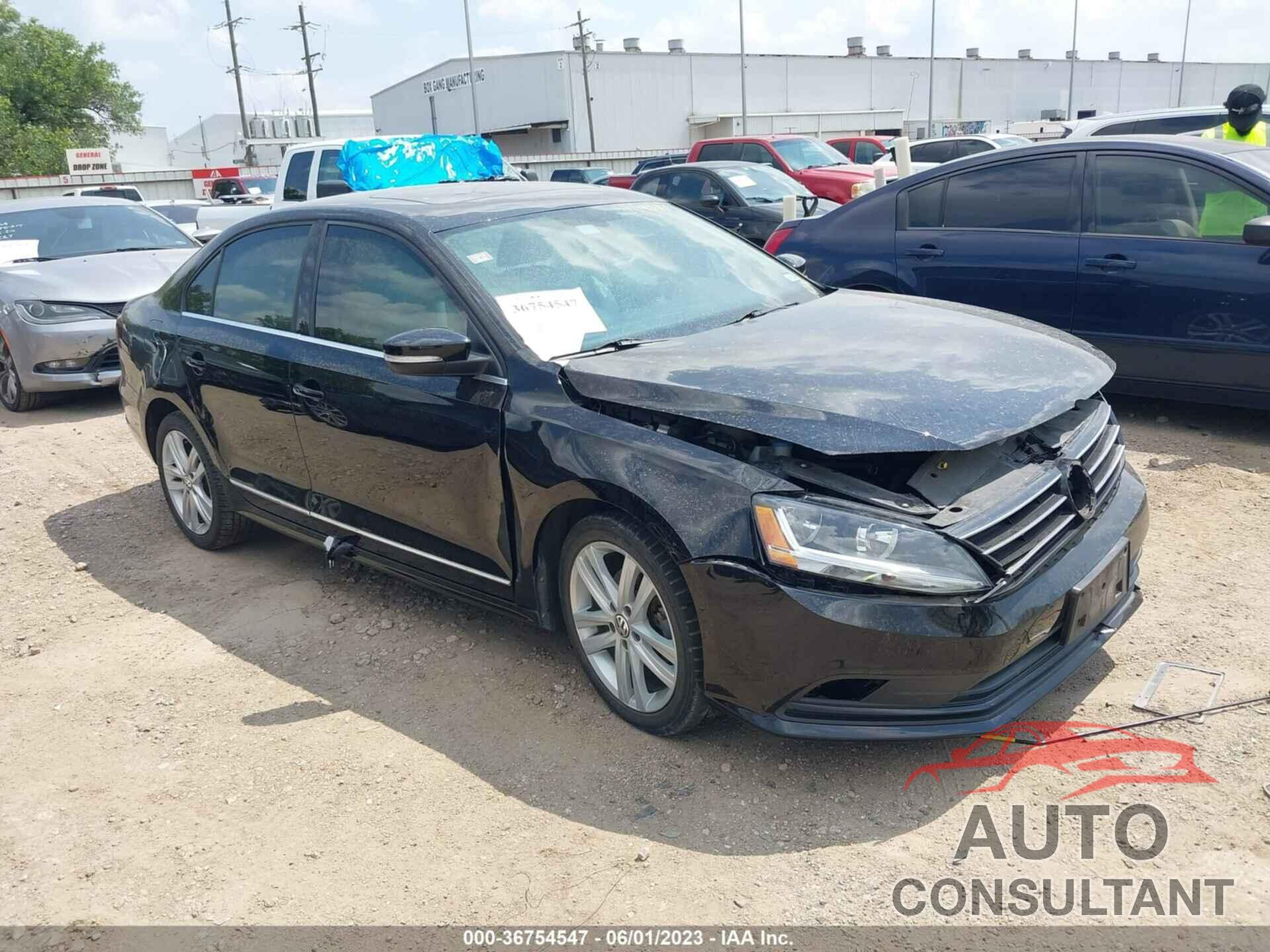 VOLKSWAGEN JETTA 2017 - 3VWL17AJ1HM389733