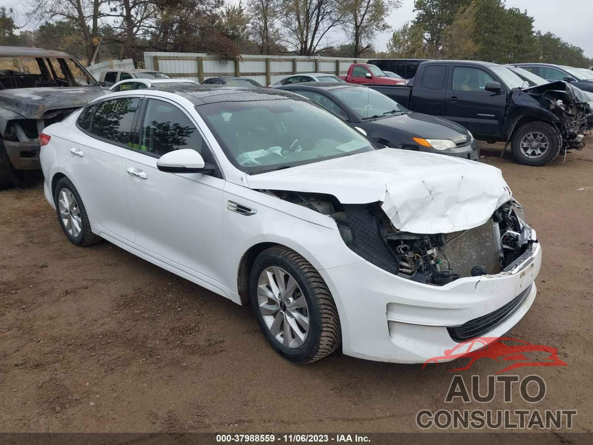 KIA OPTIMA 2018 - 5XXGU4L32JG219042
