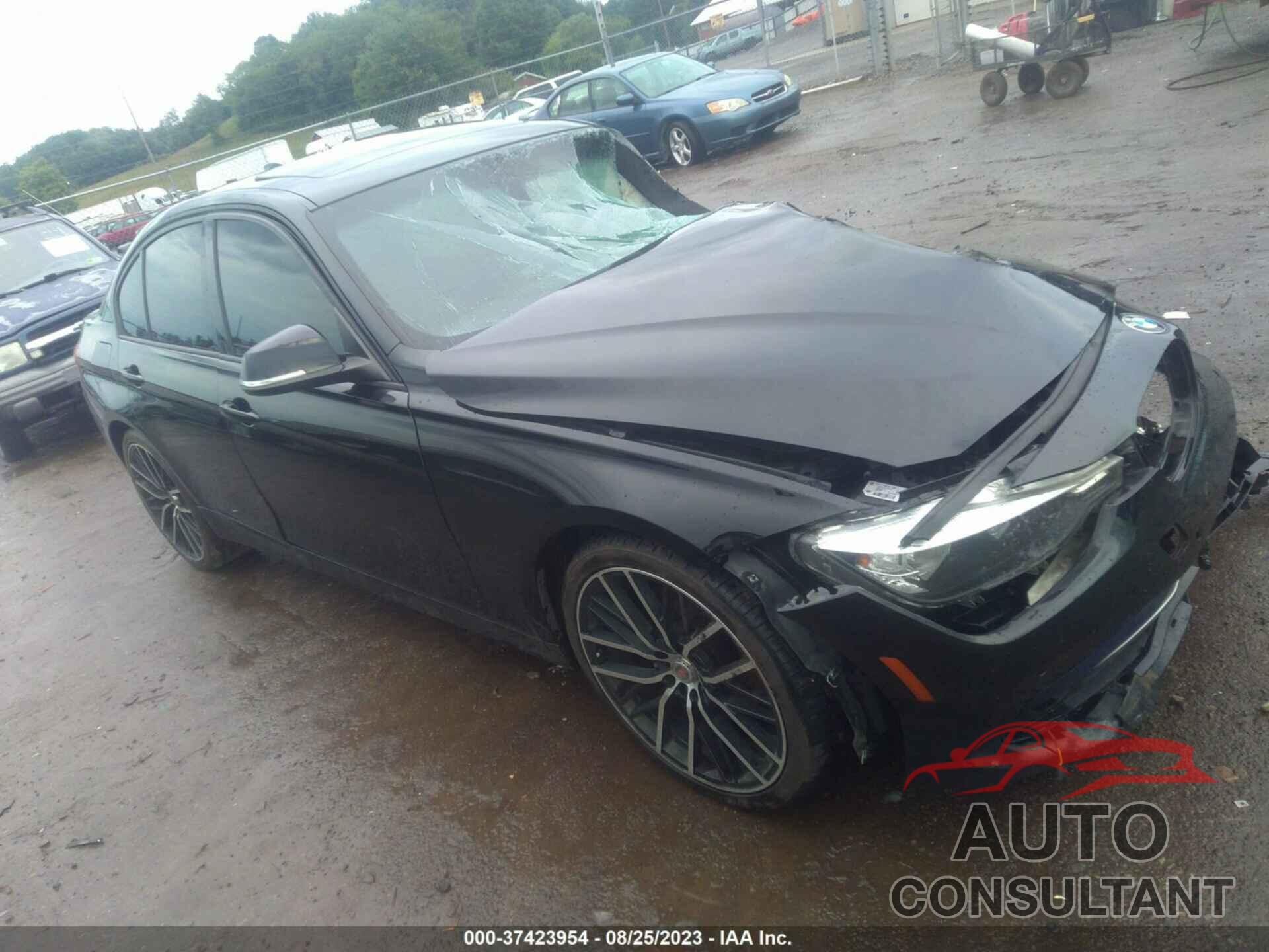 BMW 328I 2016 - WBA8E9C52GK603625