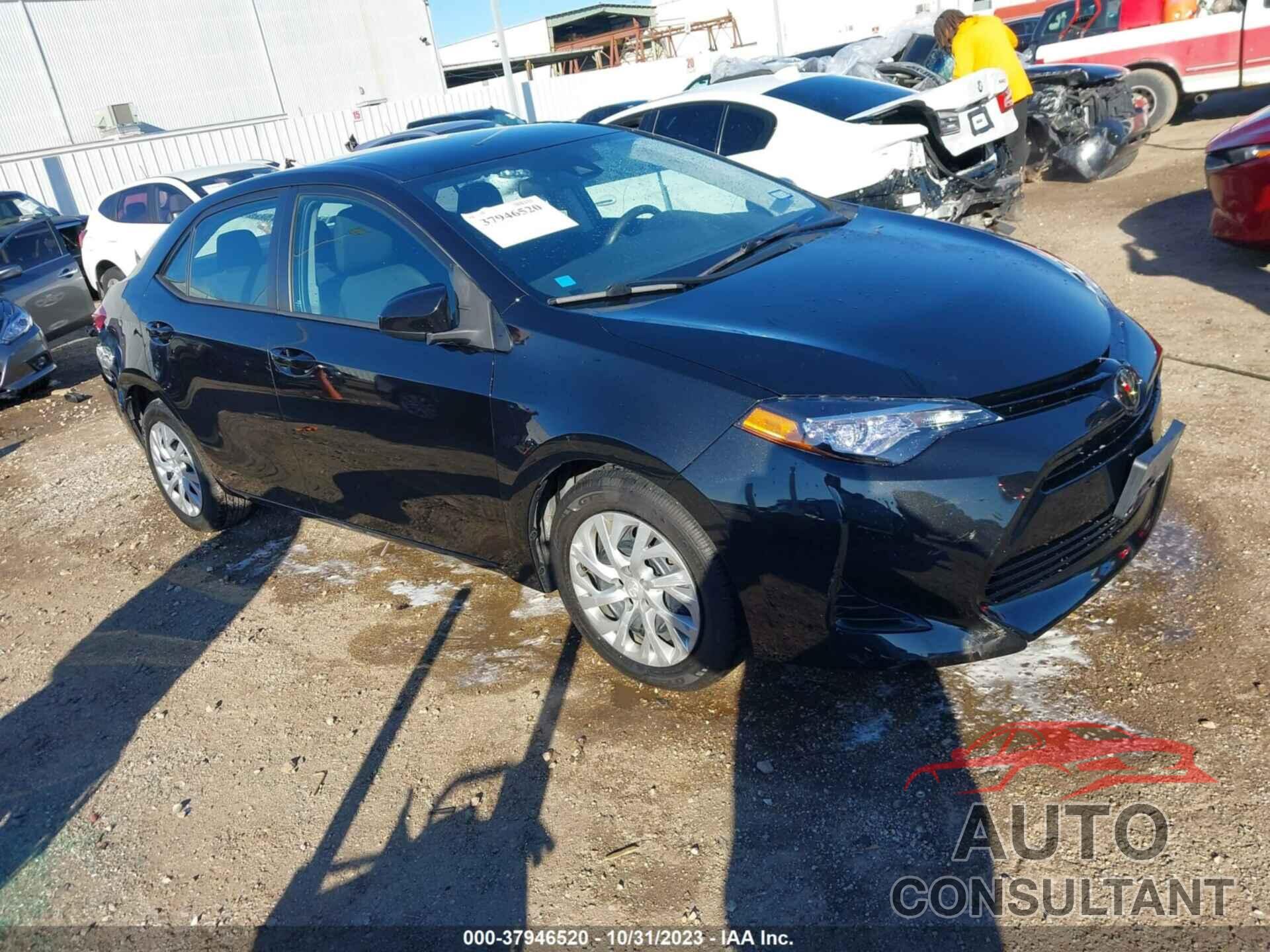 TOYOTA COROLLA 2018 - 5YFBURHE6JP754741
