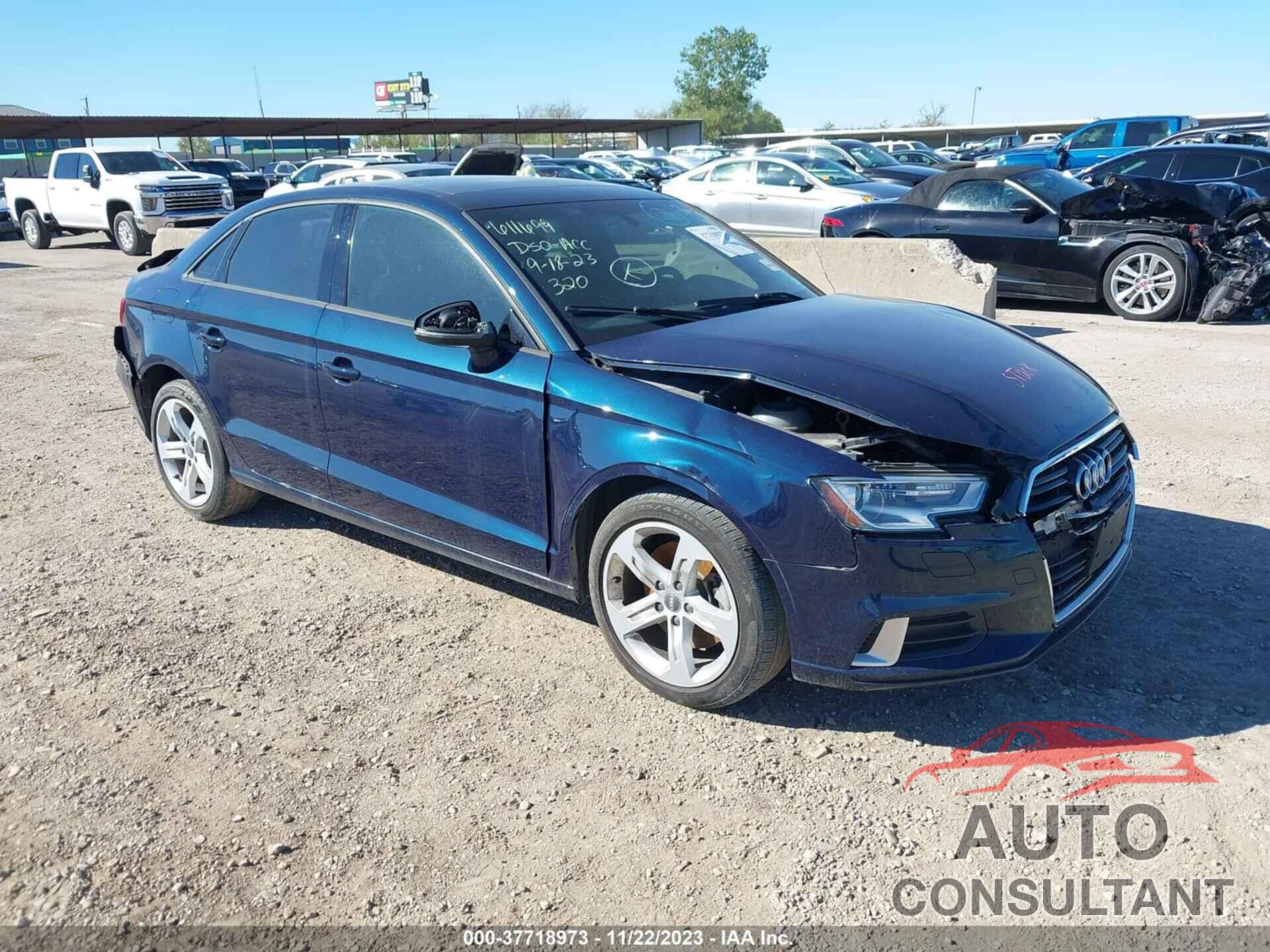 AUDI A3 2018 - WAUAUGFF5J1064251