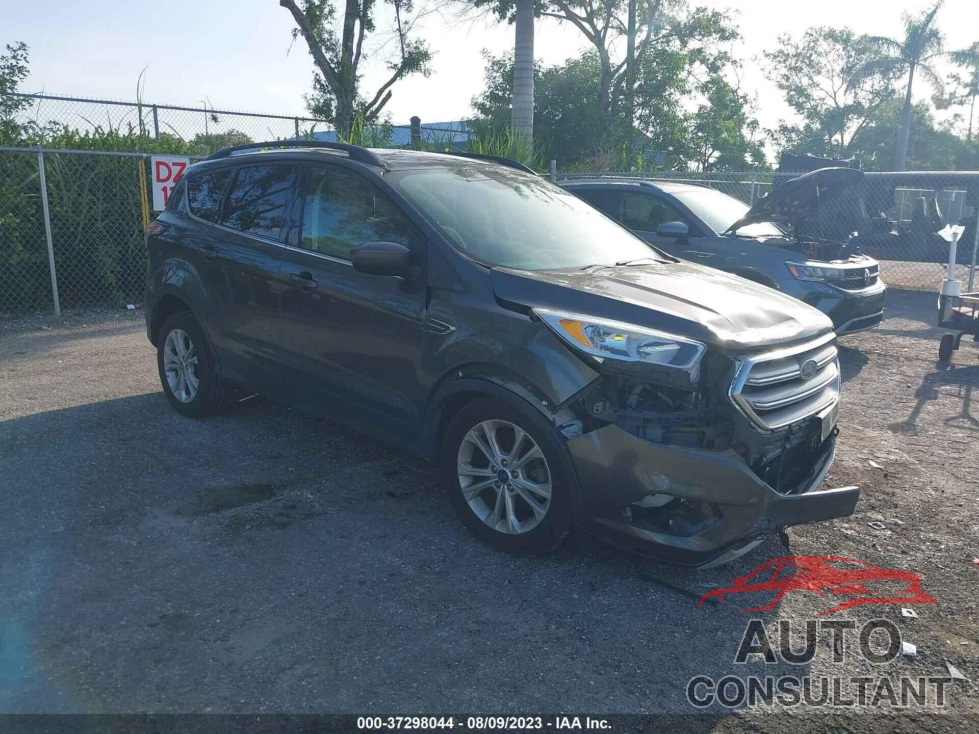 FORD ESCAPE 2018 - 1FMCU0GD1JUC61086