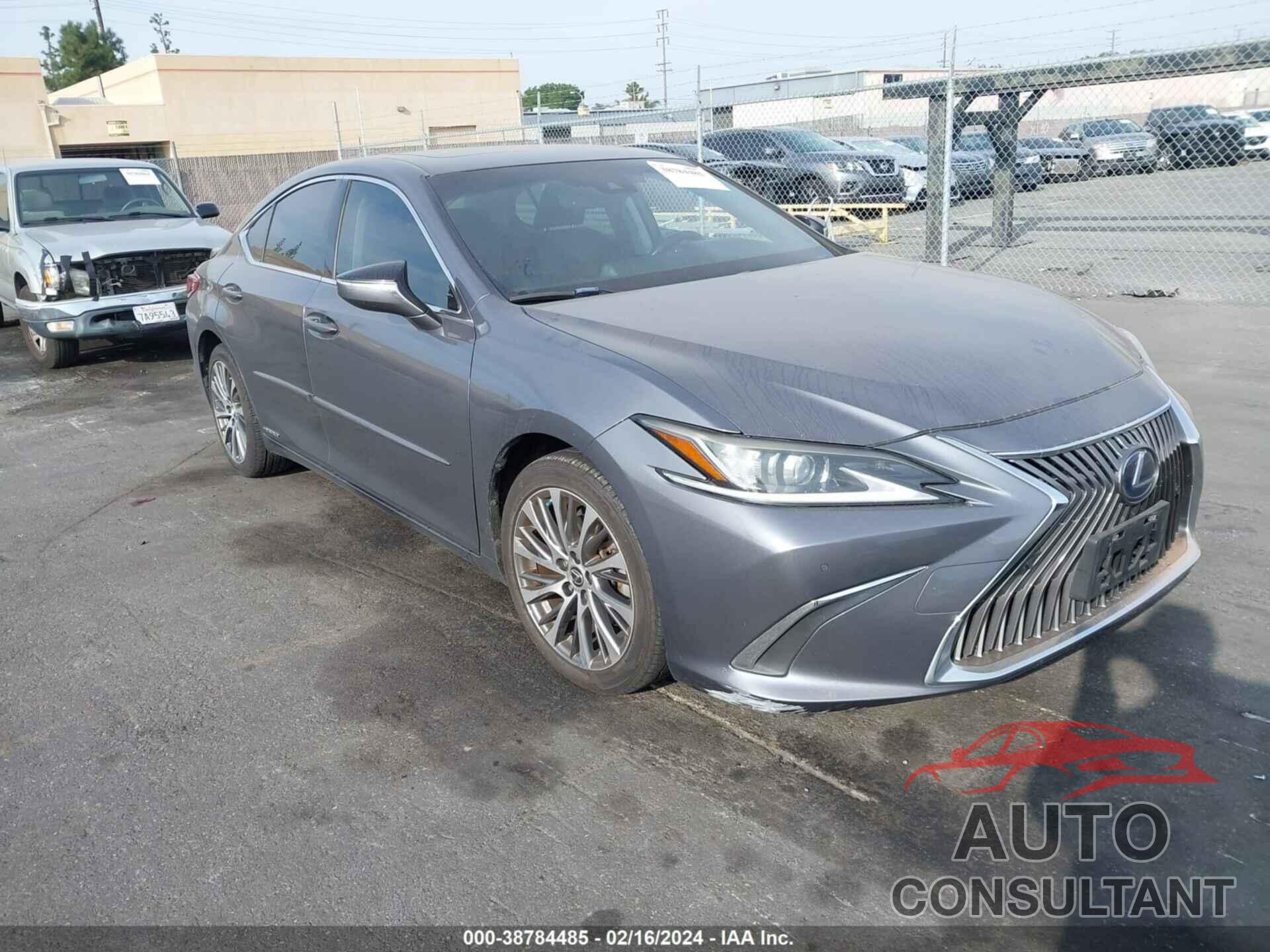 LEXUS ES 300H 2019 - JTHB21B10K2008233