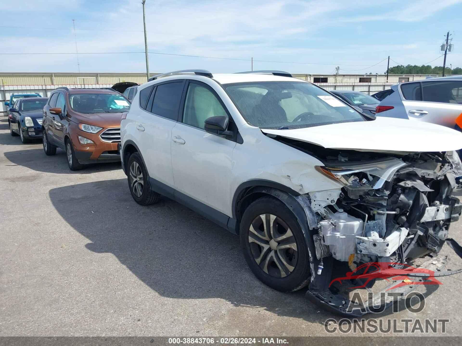 TOYOTA RAV4 2016 - JTMZFREV6GJ078995