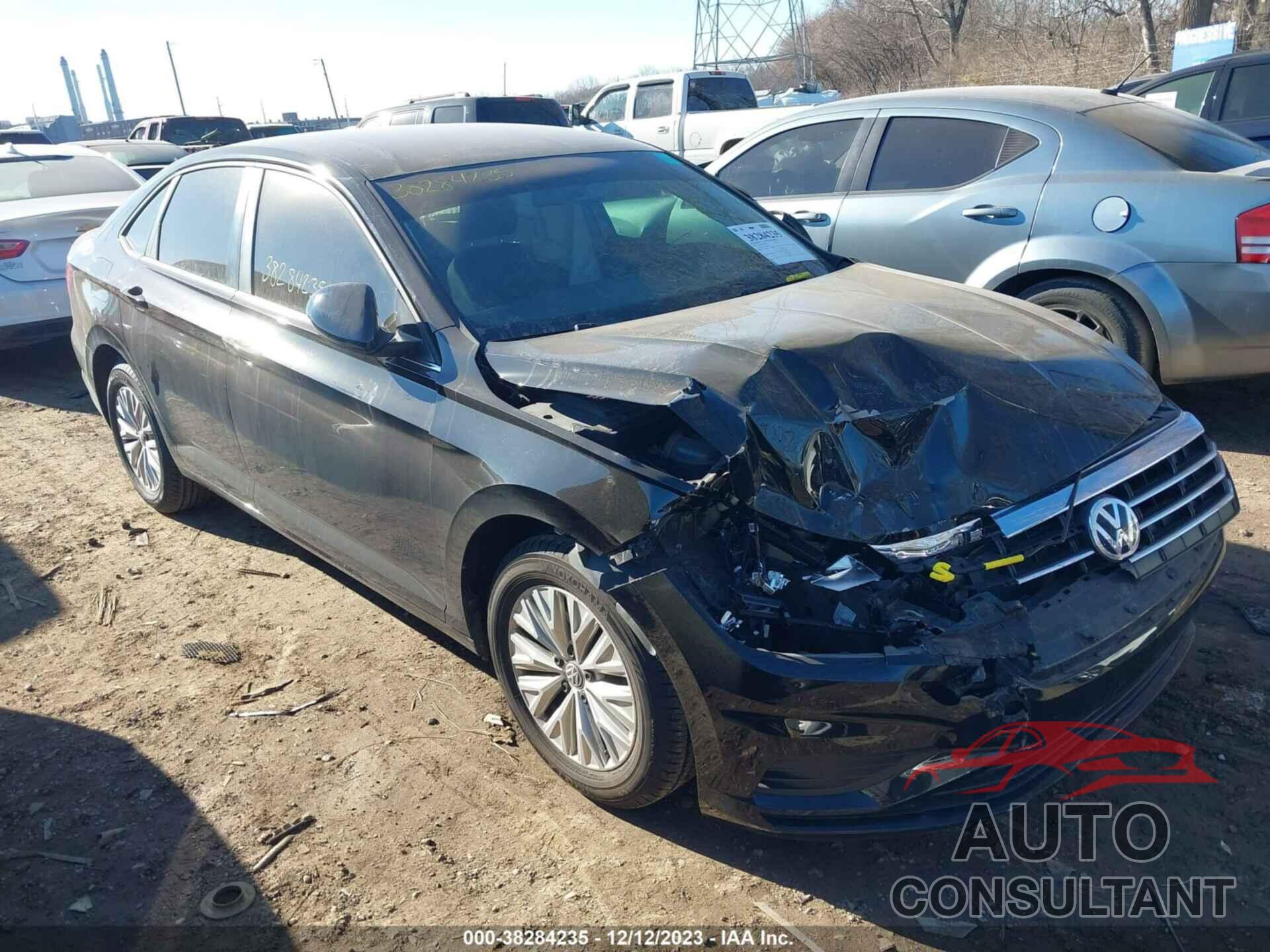 VOLKSWAGEN JETTA 2019 - 3VWC57BU0KM206374