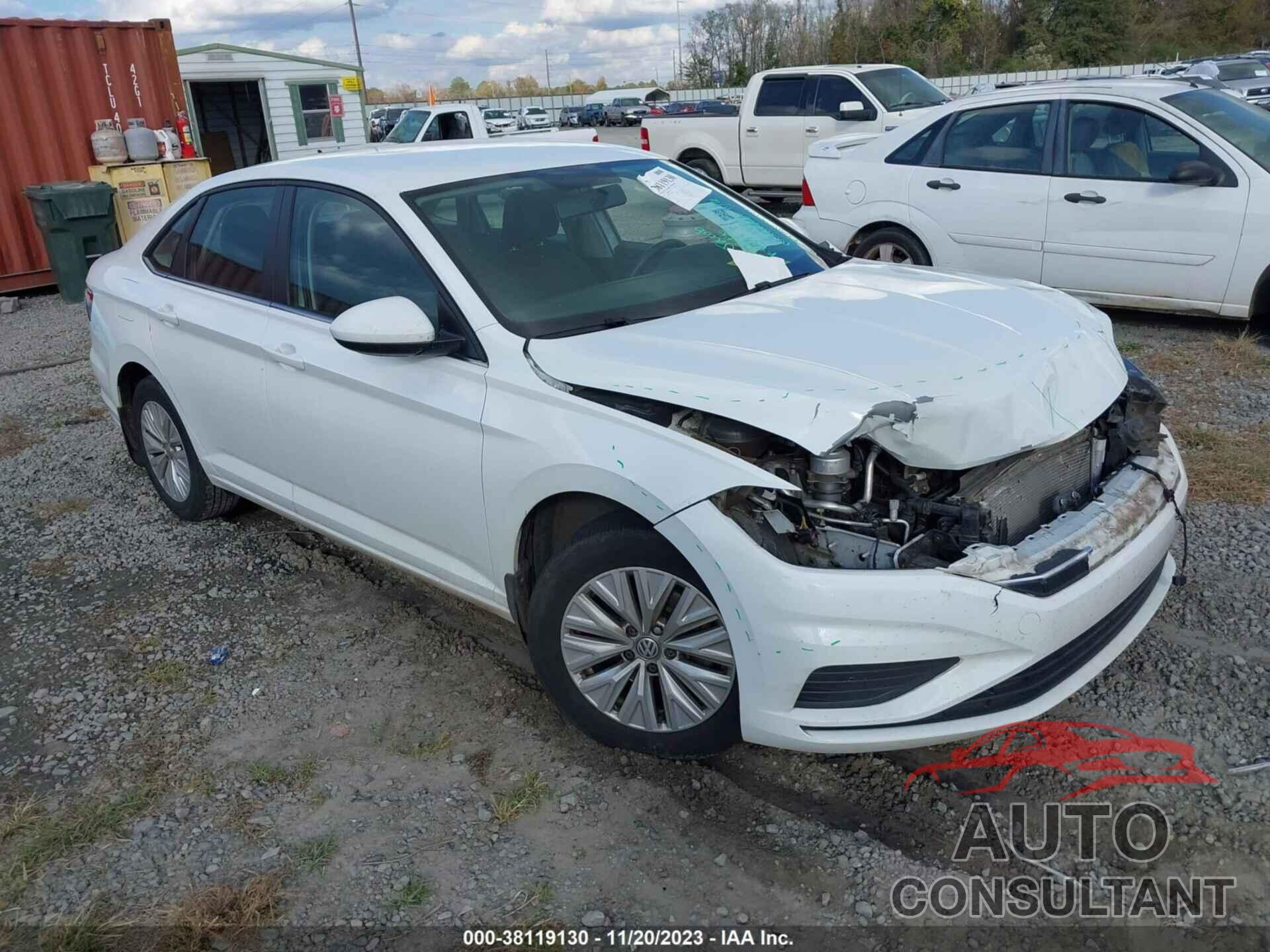 VOLKSWAGEN JETTA 2019 - 3VWN57BUXKM118876