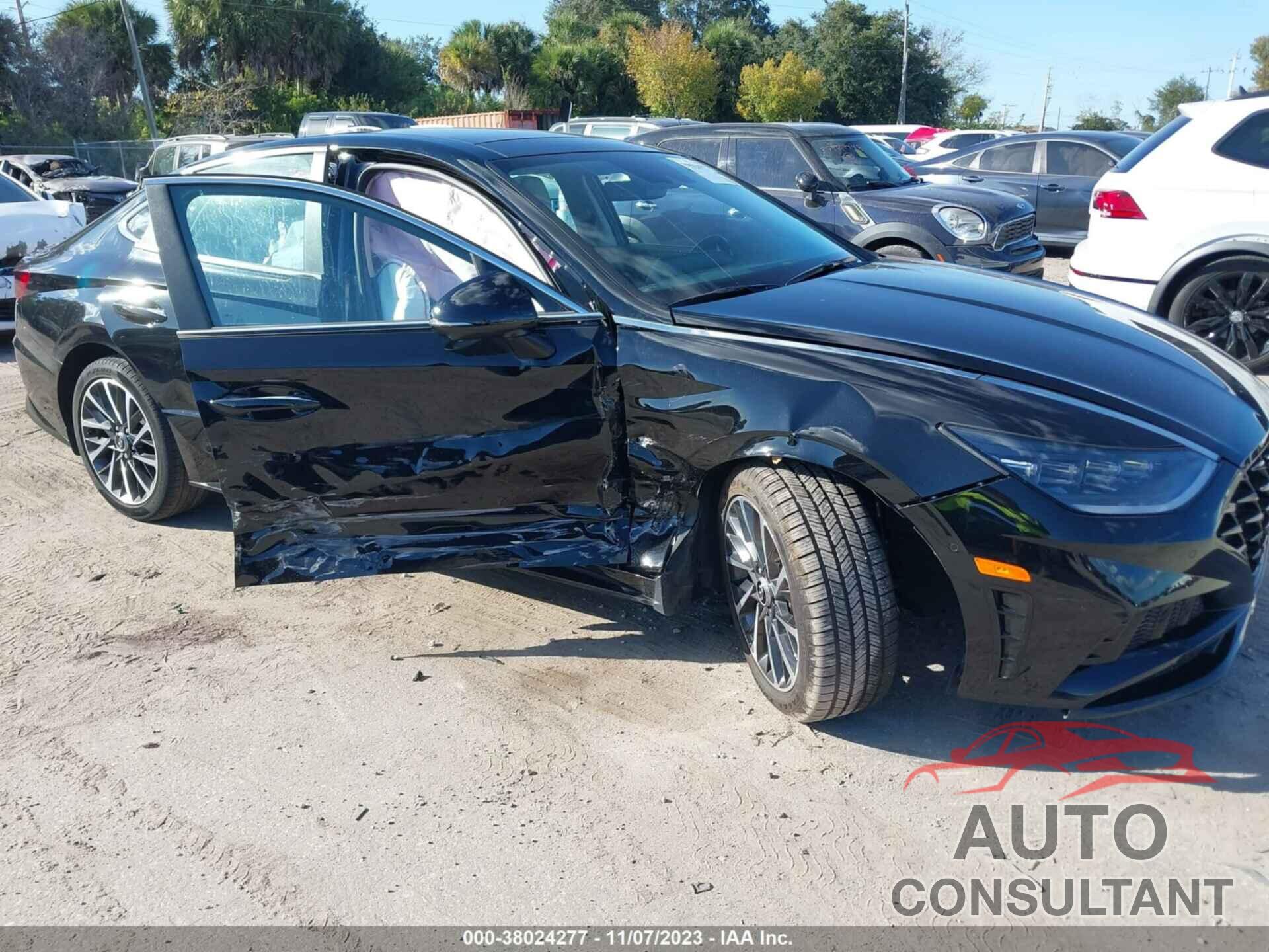 HYUNDAI SONATA 2022 - KMHL34J28NA214615