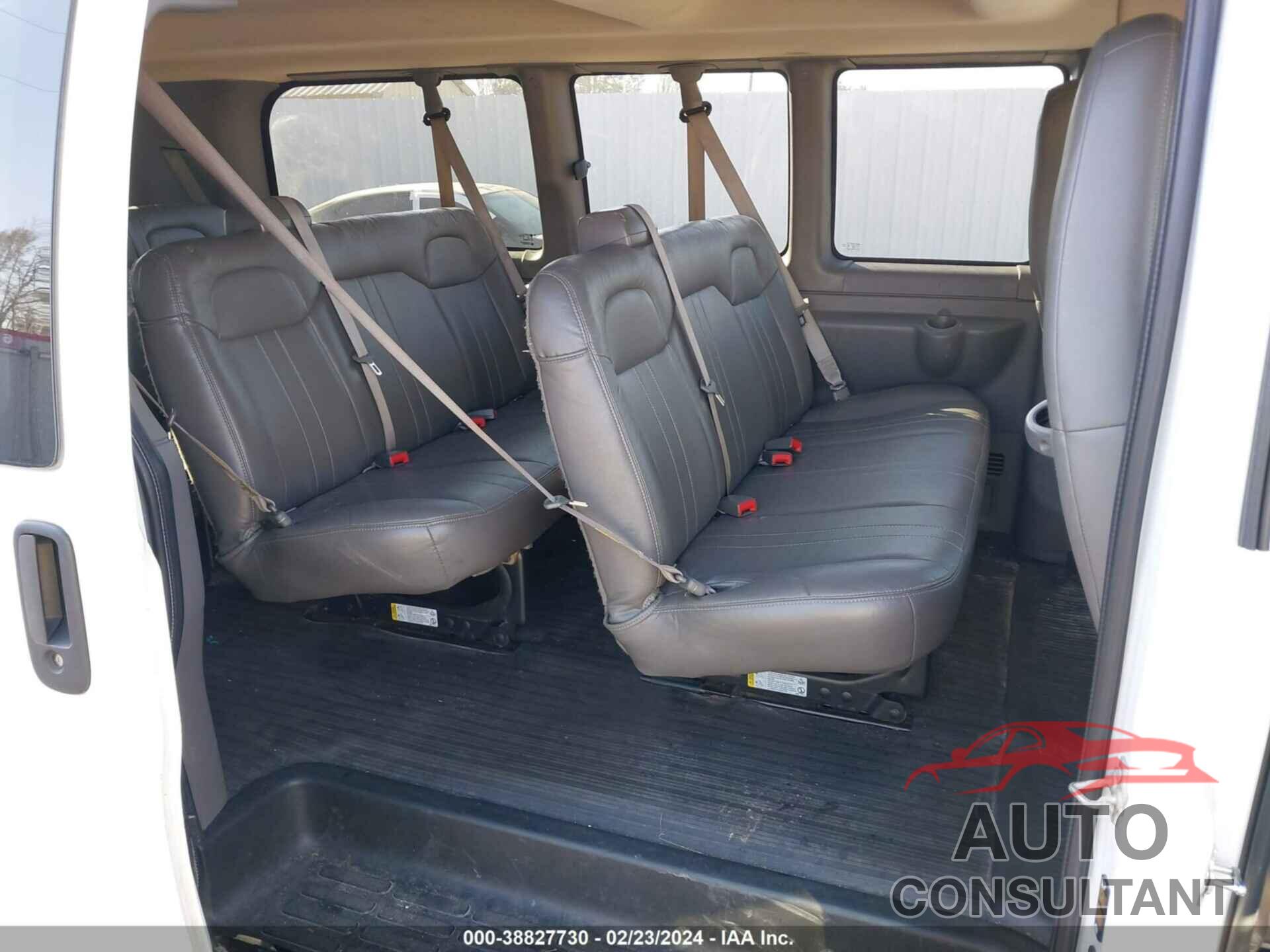 CHEVROLET EXPRESS PASSENGER 2020 - 1GAWGEFP0L1263328