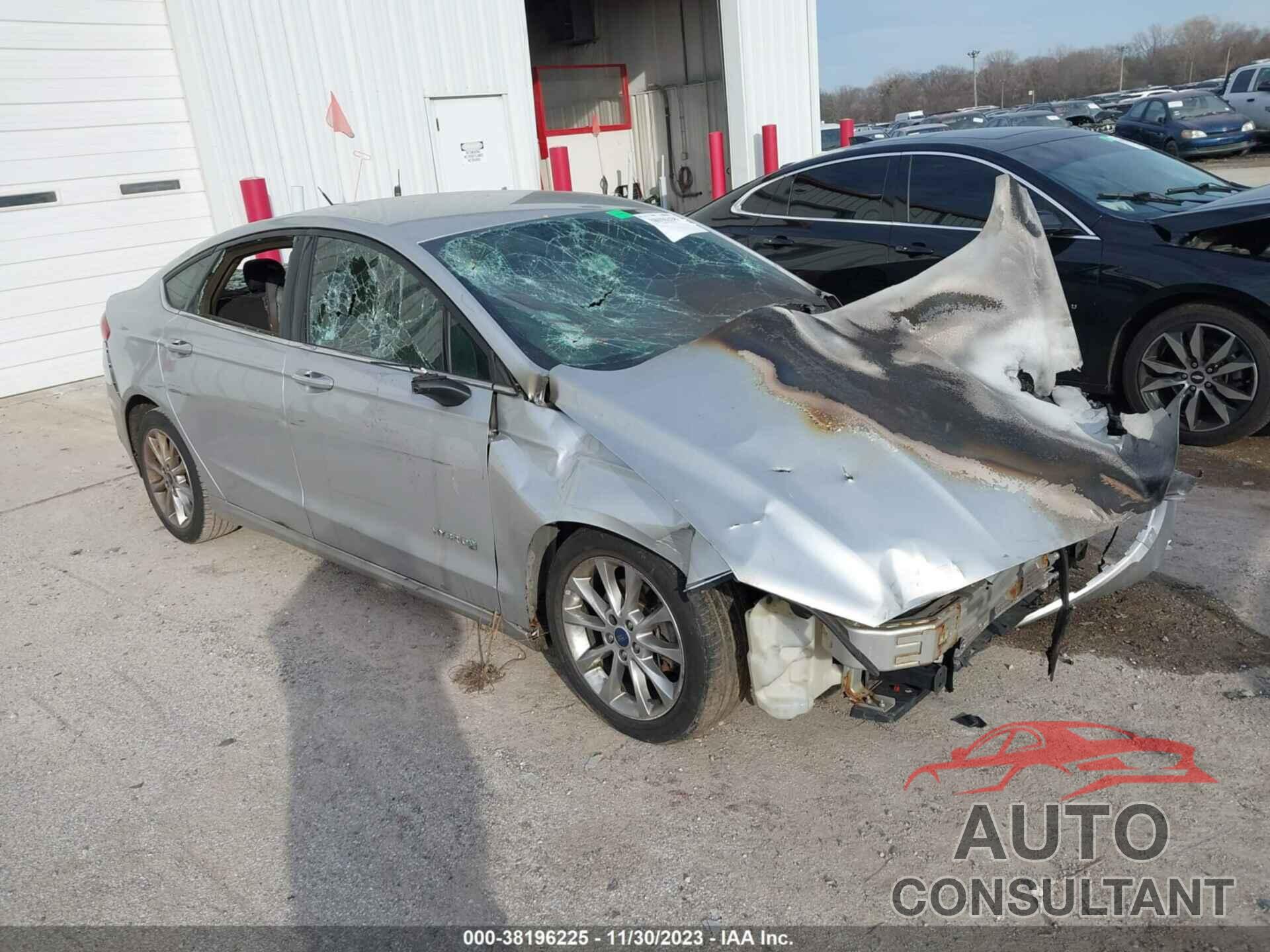 FORD FUSION HYBRID 2017 - 3FA6P0LU2HR323391