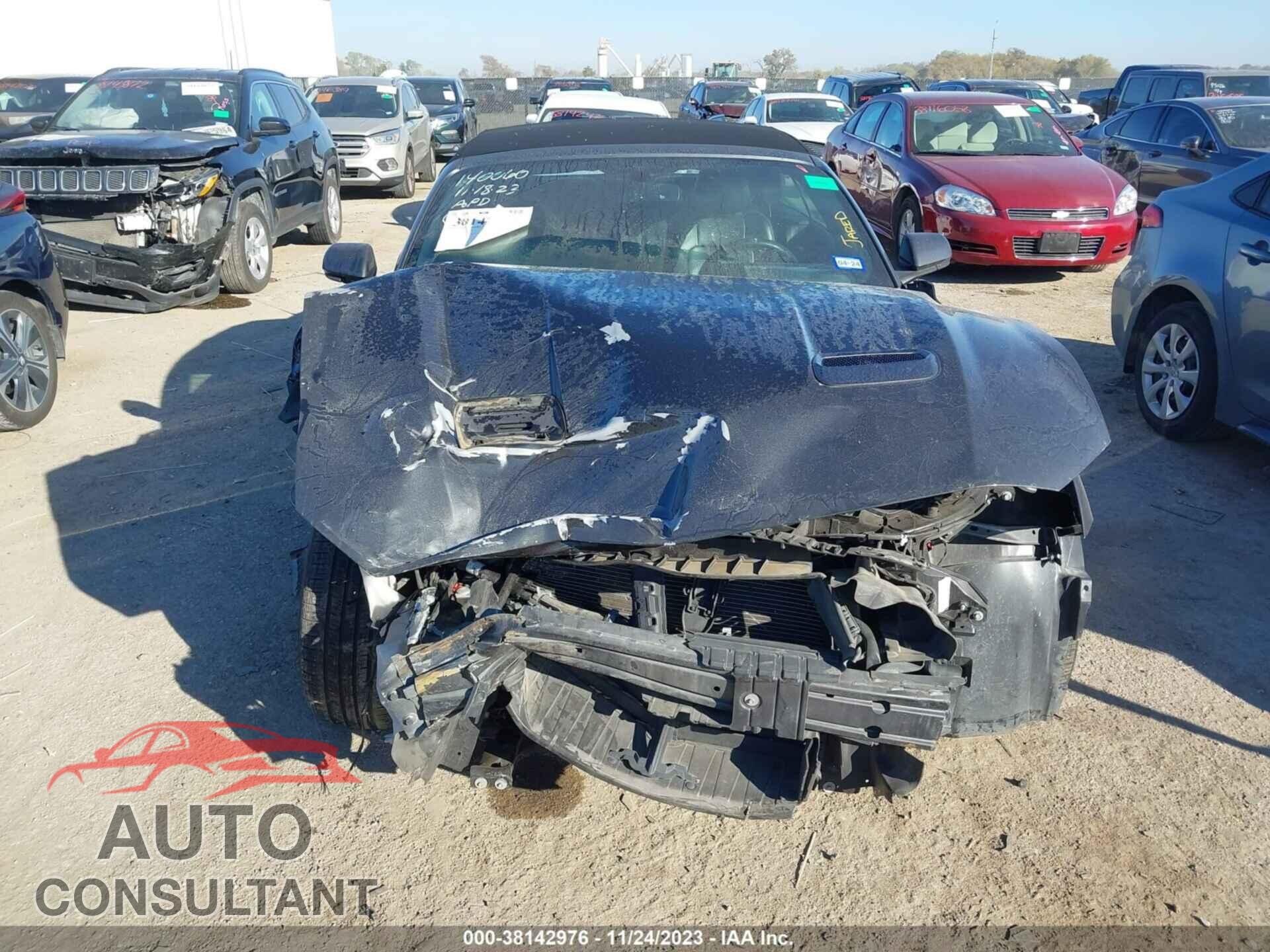 FORD MUSTANG 2020 - 1FATP8UH7L5119829