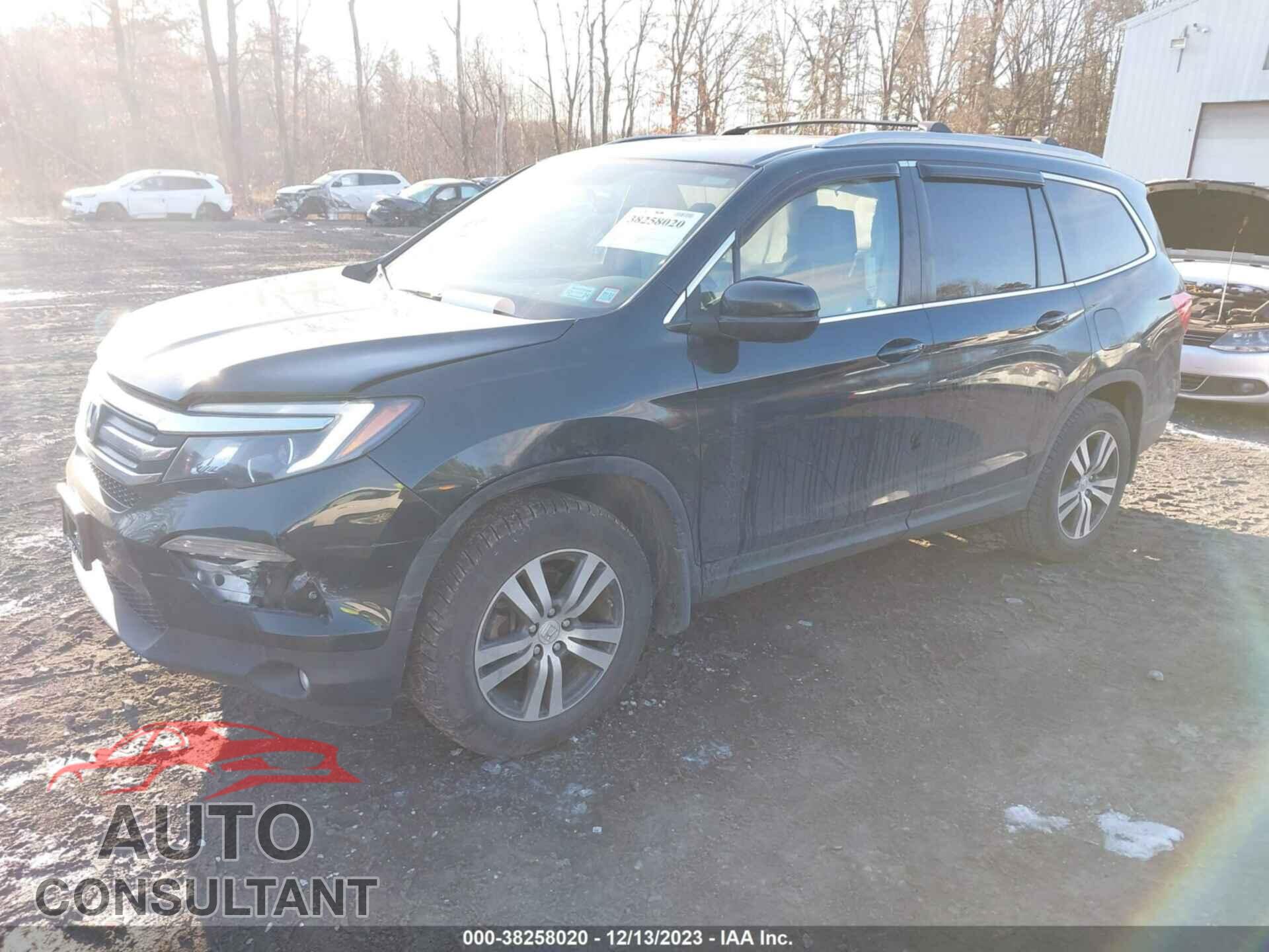 HONDA PILOT 2017 - 5FNYF6H57HB052548