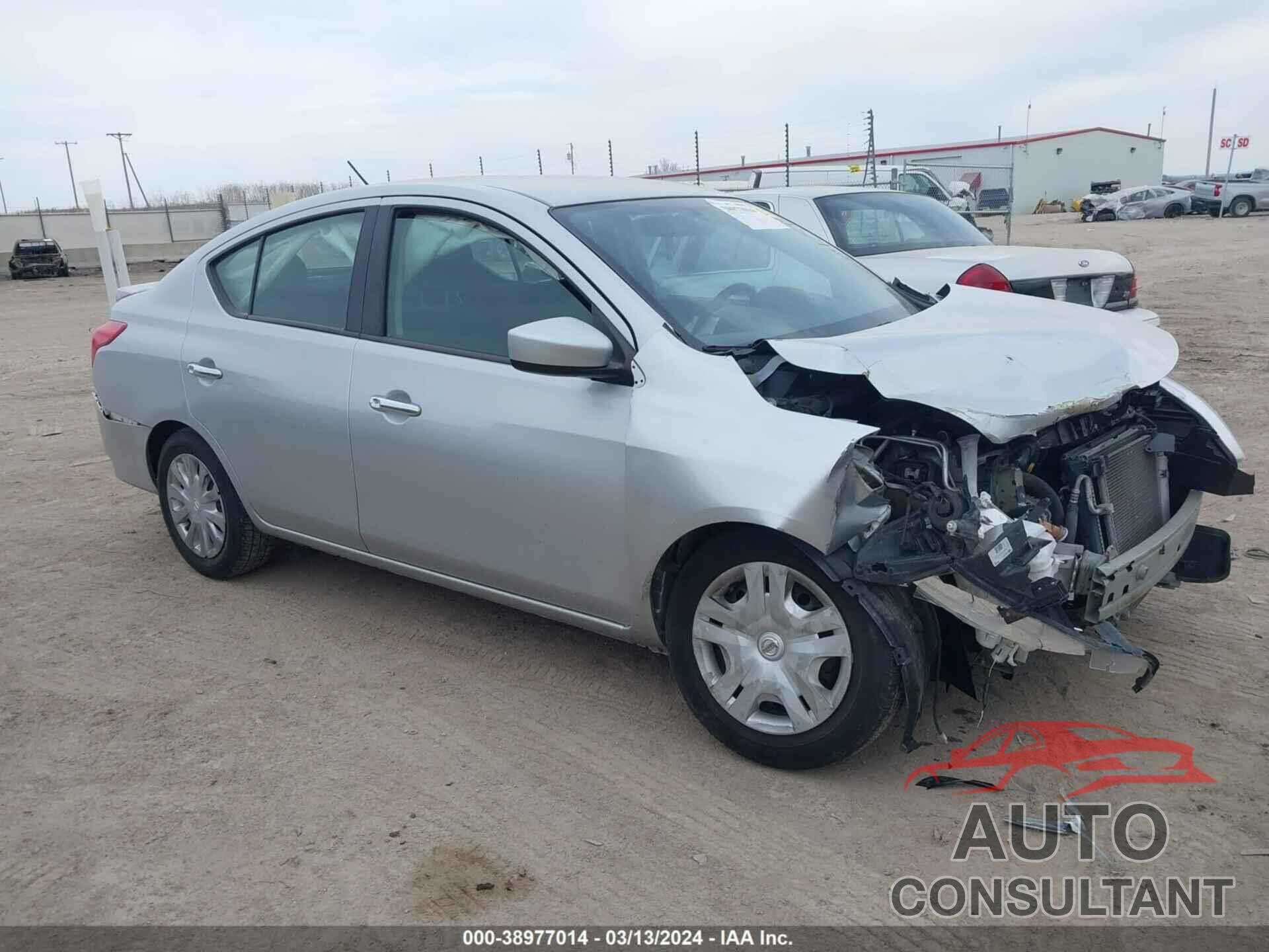 NISSAN VERSA 2019 - 3N1CN7AP4KL839225