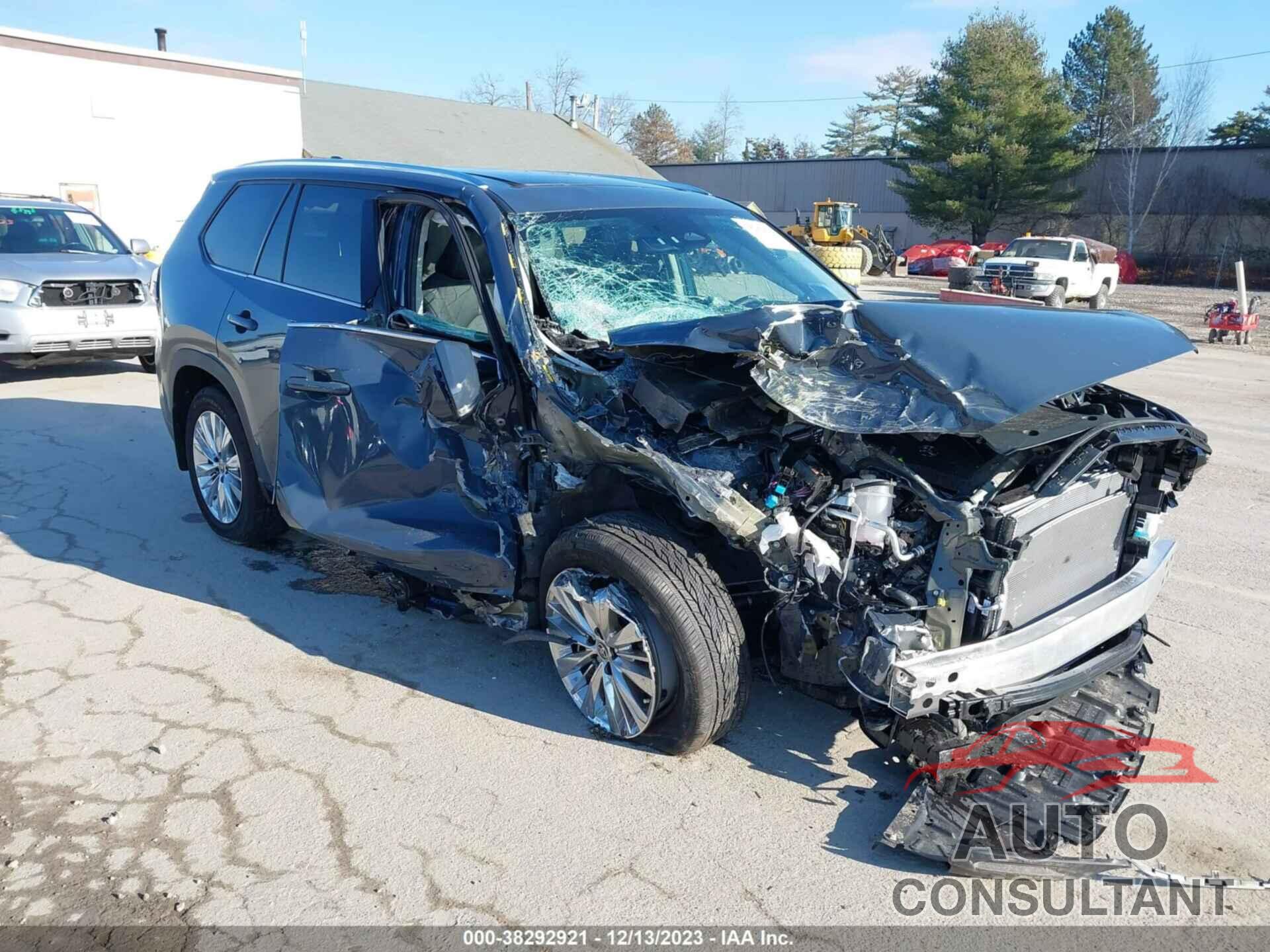 TOYOTA GRAND HIGHLANDER 2024 - 5TDAAAB50RS012224