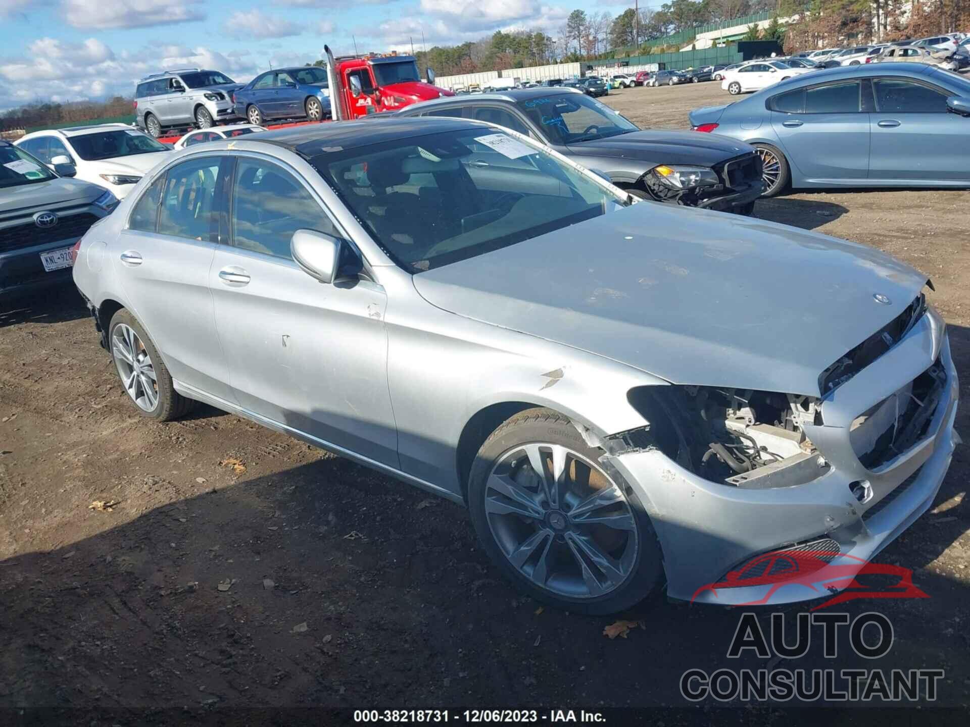MERCEDES-BENZ C-CLASS 2016 - 55SWF4KB4GU138908