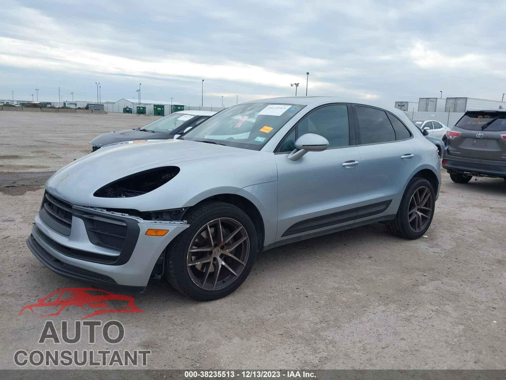 PORSCHE MACAN 2022 - WP1AA2A55NLB02471