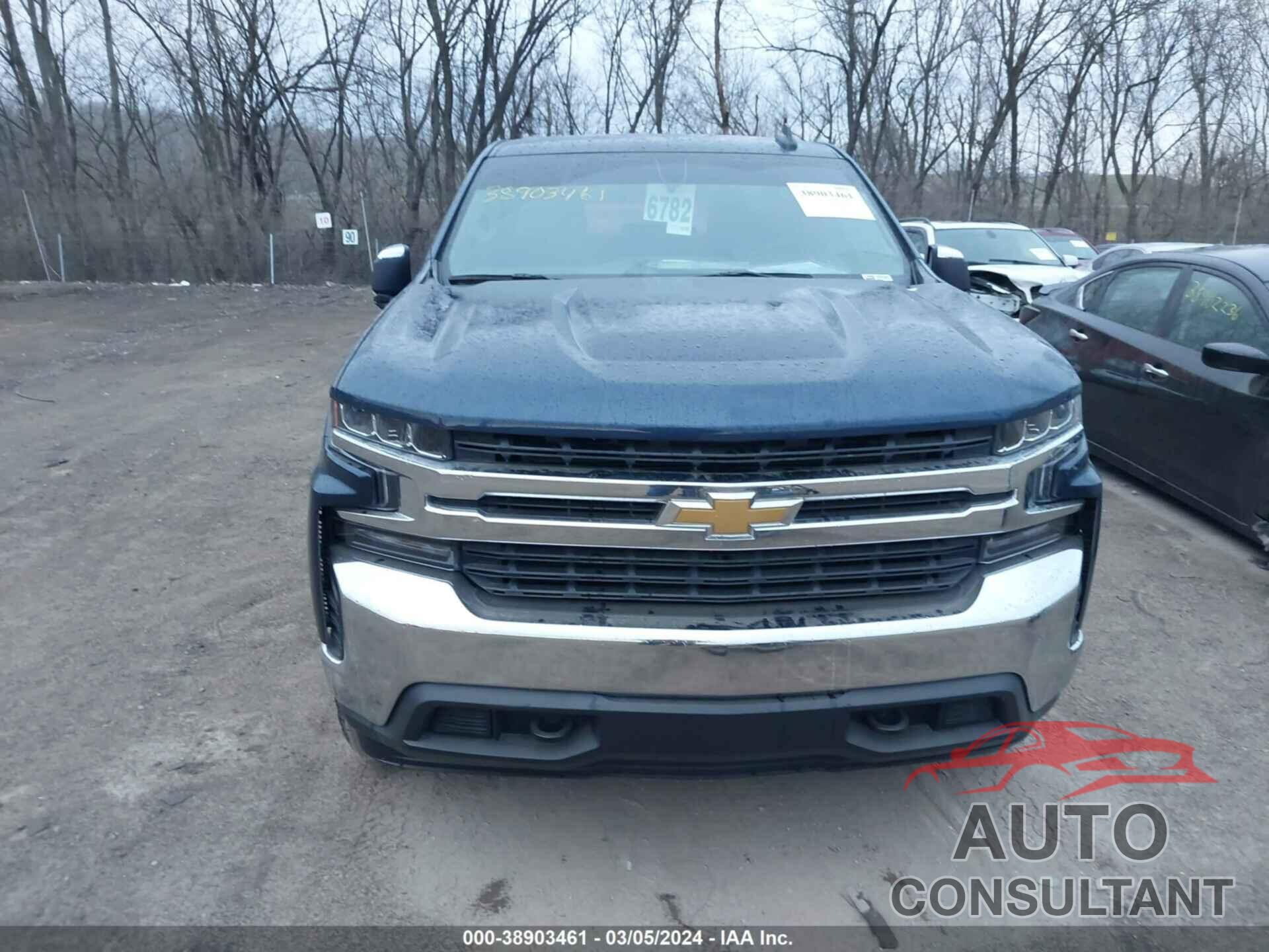 CHEVROLET SILVERADO 1500 2021 - 1GCUYDED0MZ441514