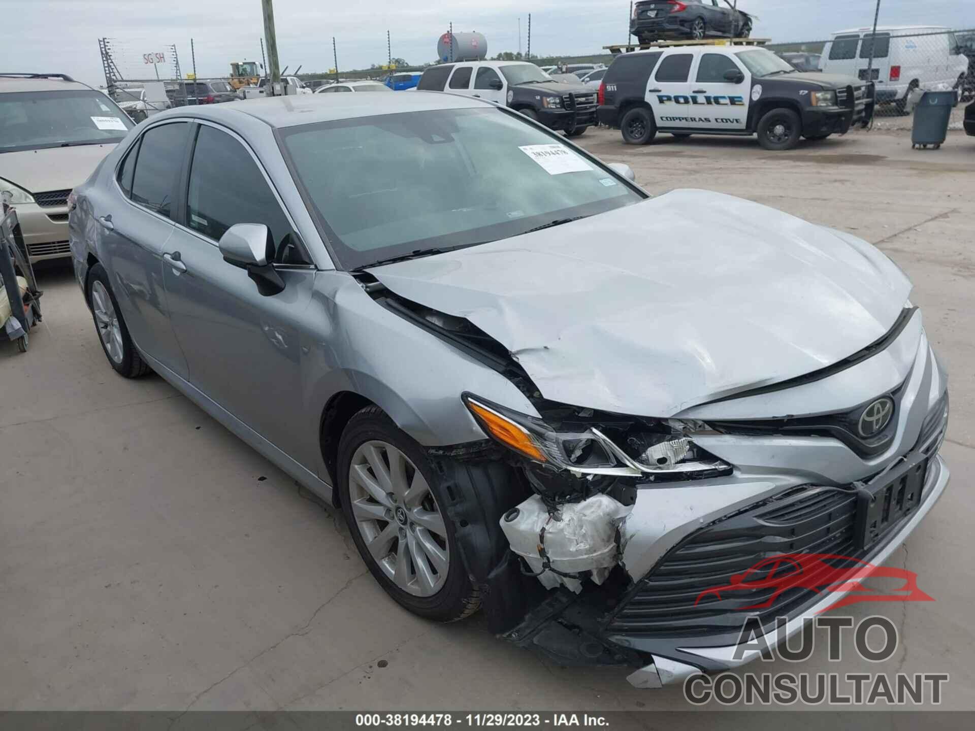 TOYOTA CAMRY 2019 - 4T1B11HK1KU194675