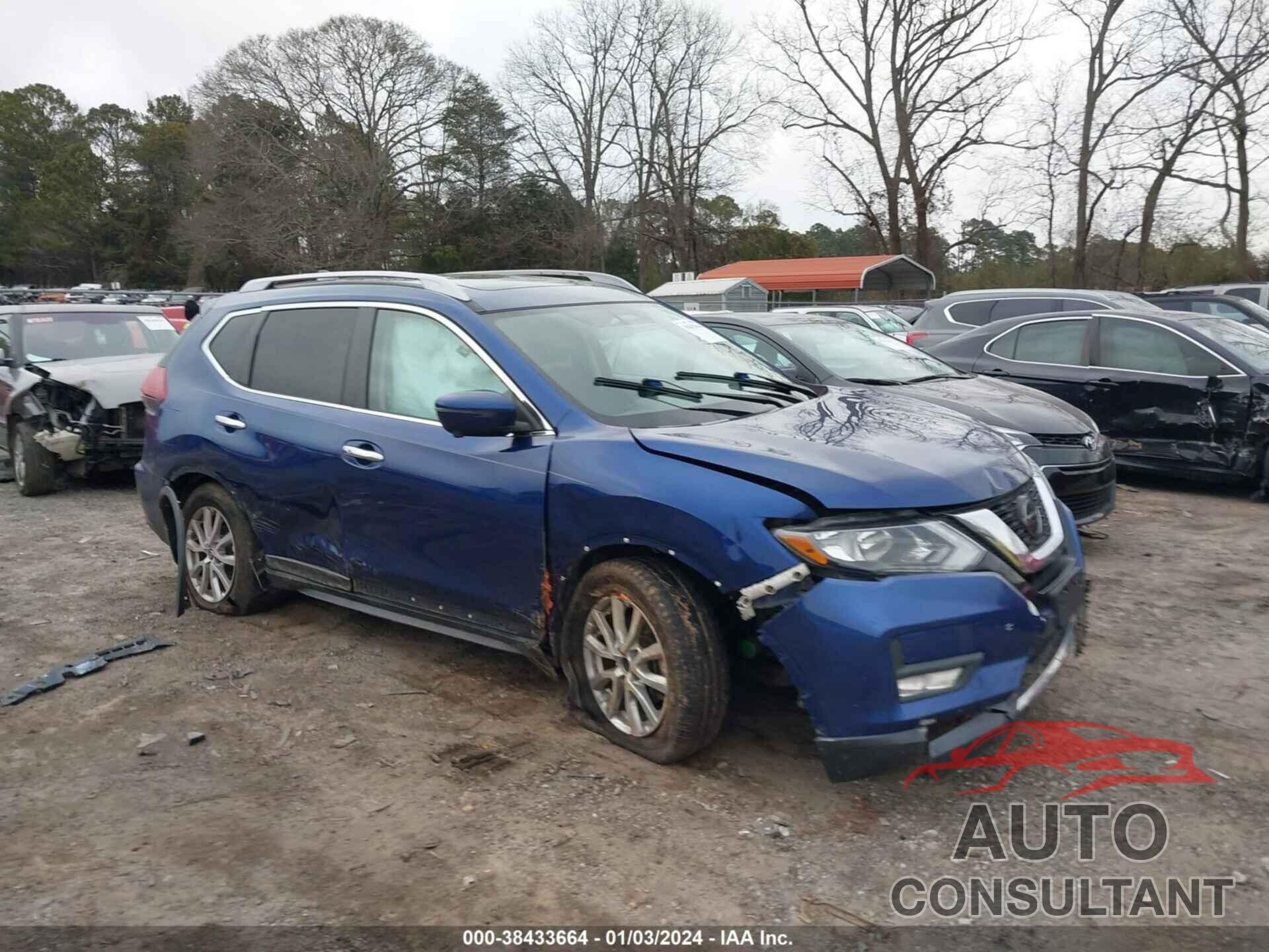 NISSAN ROGUE 2018 - 5N1AT2MT3JC800573