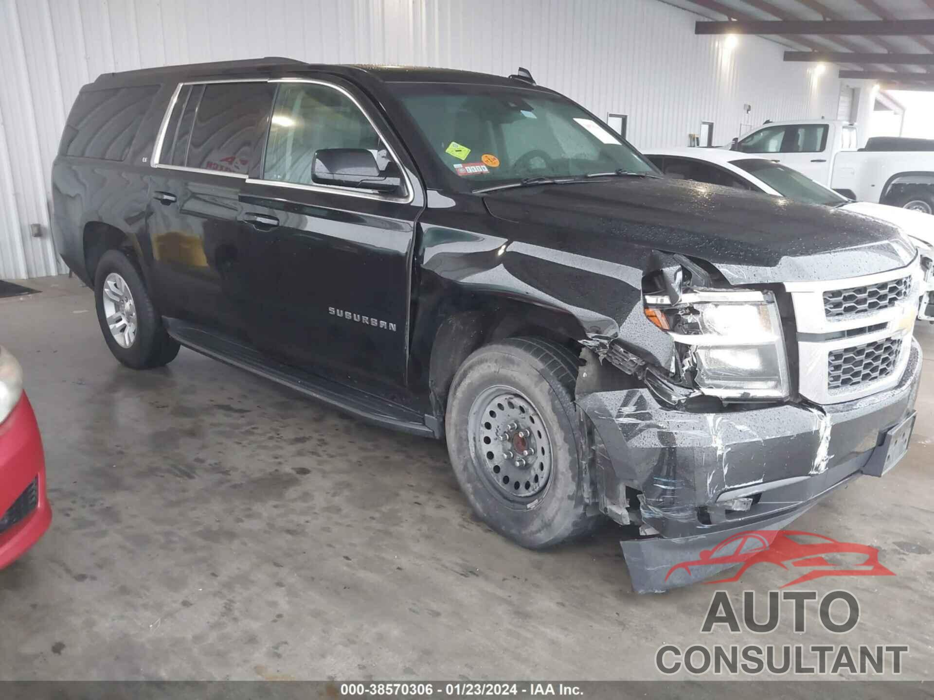 CHEVROLET SUBURBAN 2019 - 1GNSCHKC1KR117047