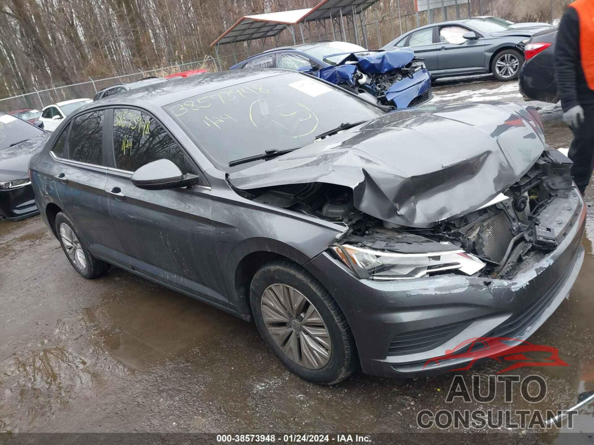 VOLKSWAGEN JETTA 2019 - 3VWC57BU8KM062816