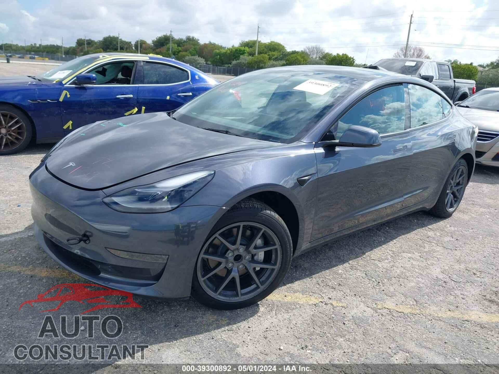 TESLA MODEL 3 2023 - 5YJ3E1EA0PF694464