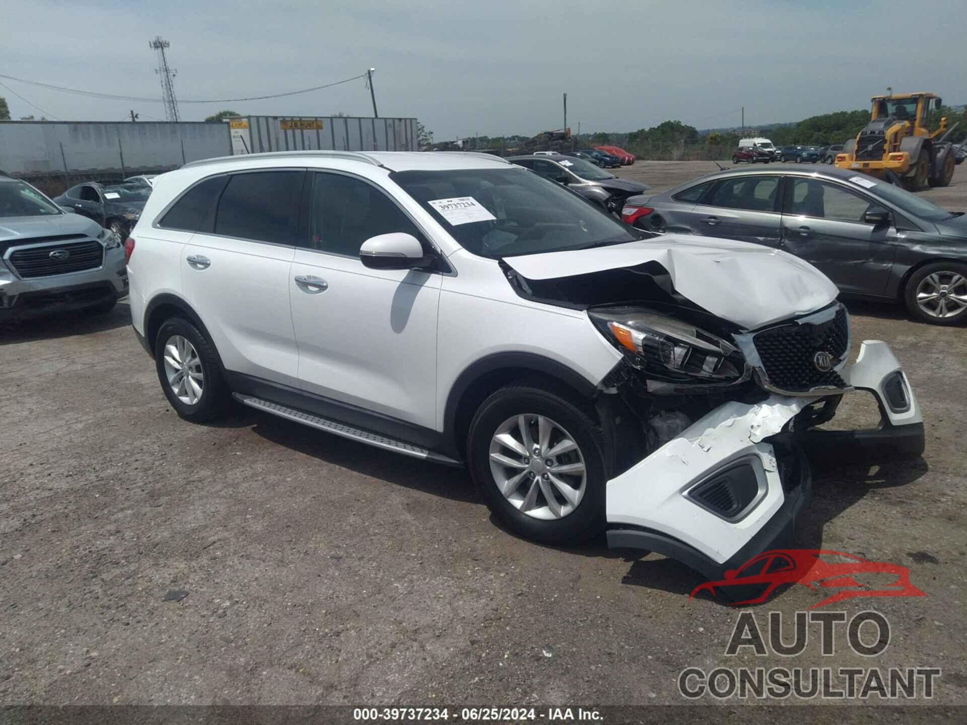 KIA SORENTO 2017 - 5XYPG4A35HG231329