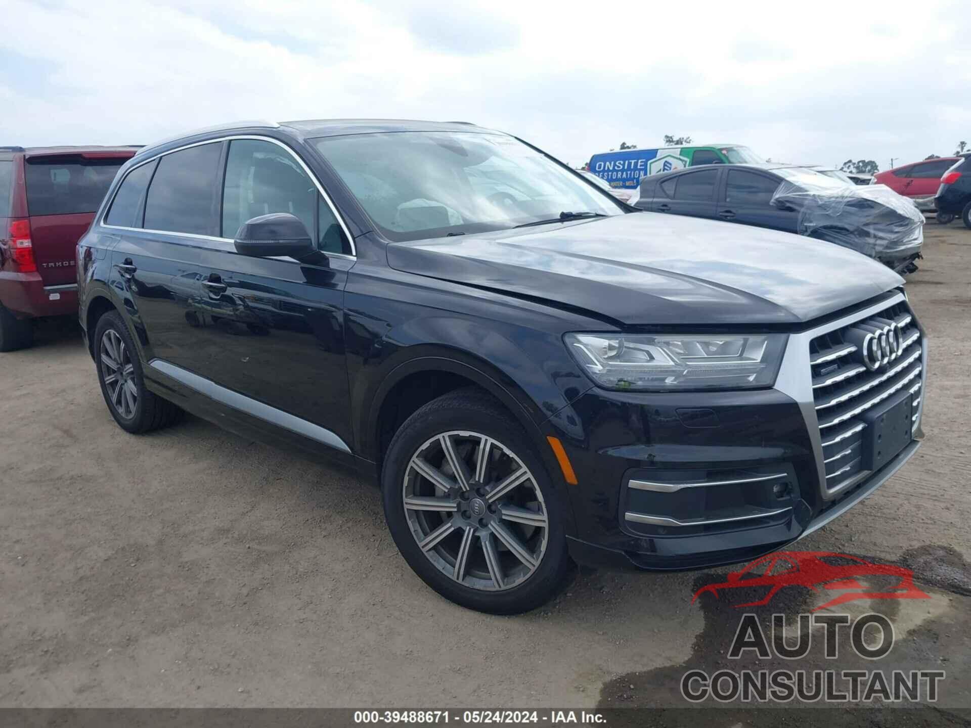 AUDI Q7 2017 - WA1LHAF71HD059038