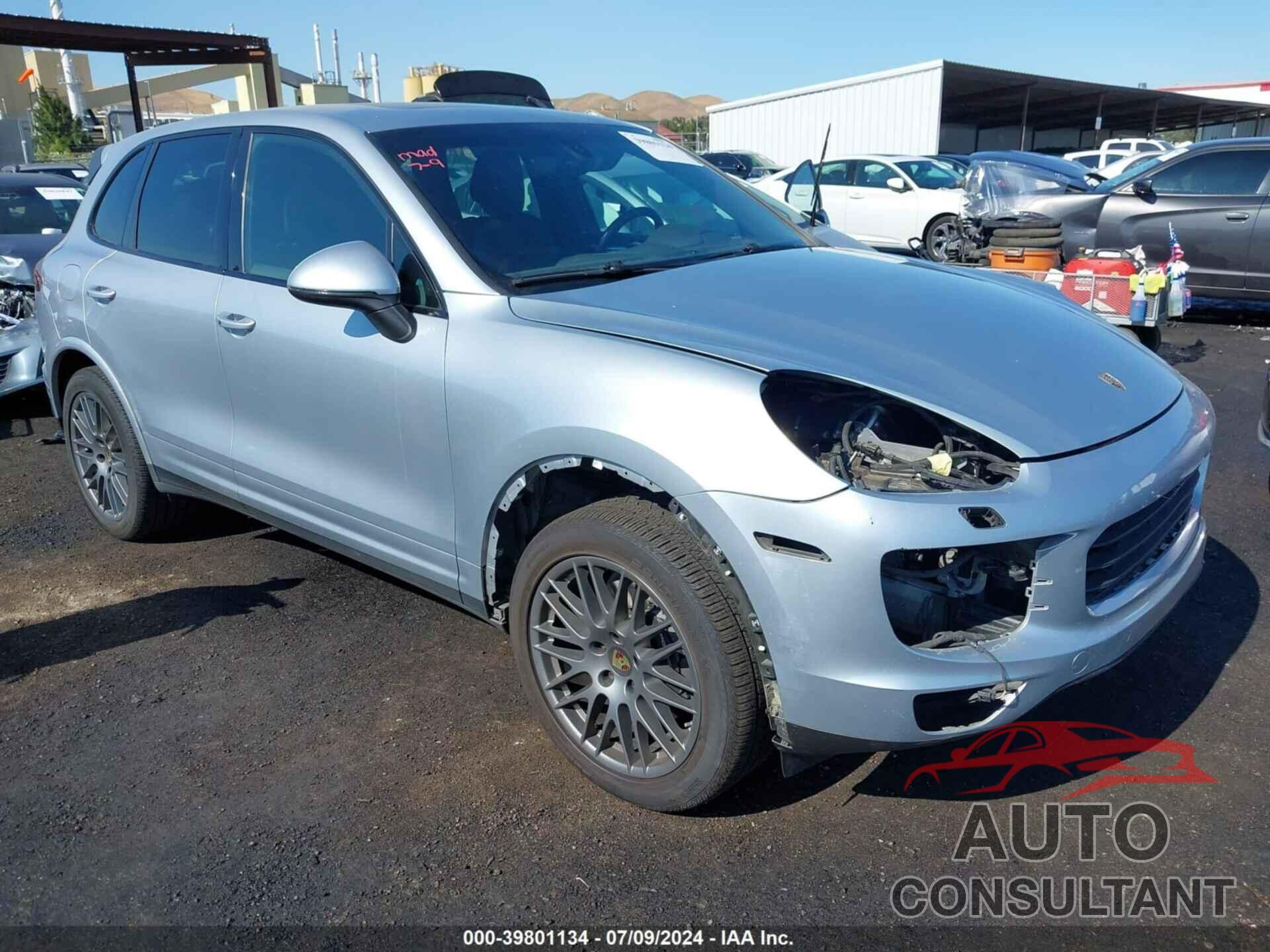 PORSCHE CAYENNE 2017 - WP1AA2A2XHKA88938