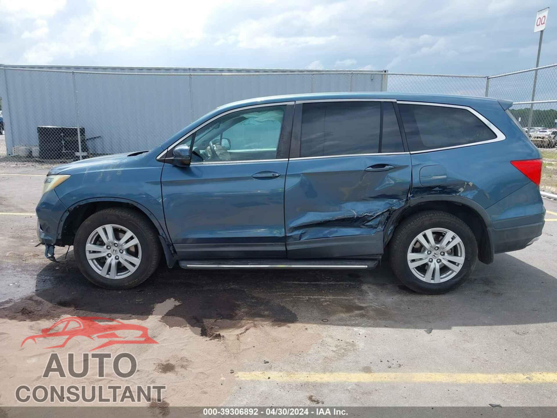 HONDA PILOT 2016 - 5FNYF5H75GB016271