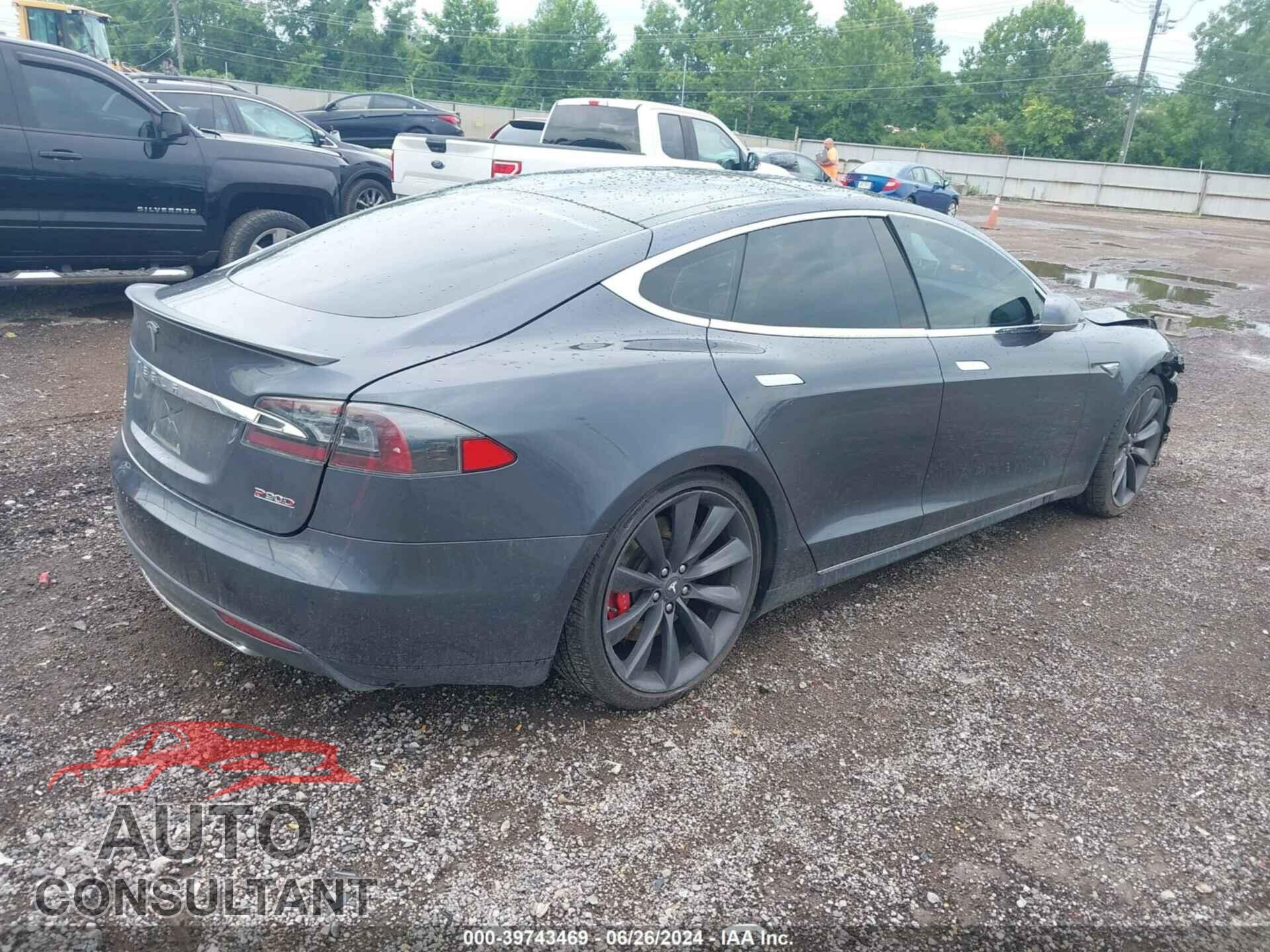 TESLA MODEL S 2016 - 5YJSA1E47GF131204