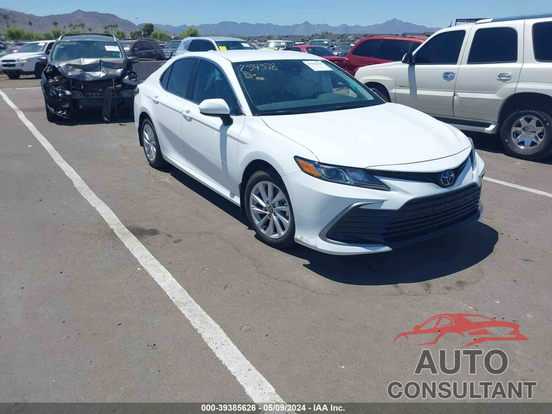 TOYOTA CAMRY 2024 - 4T1C11AK4RU853115