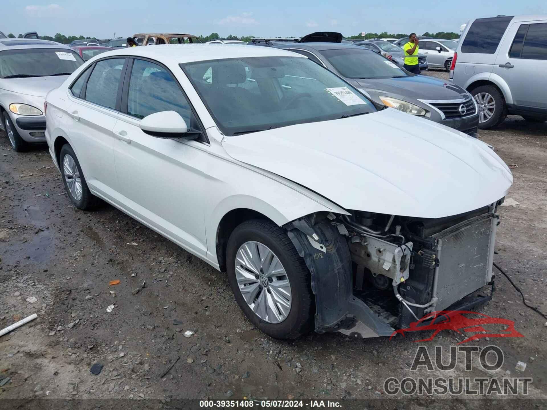 VOLKSWAGEN JETTA 2019 - 3VWCB7BU4KM176255