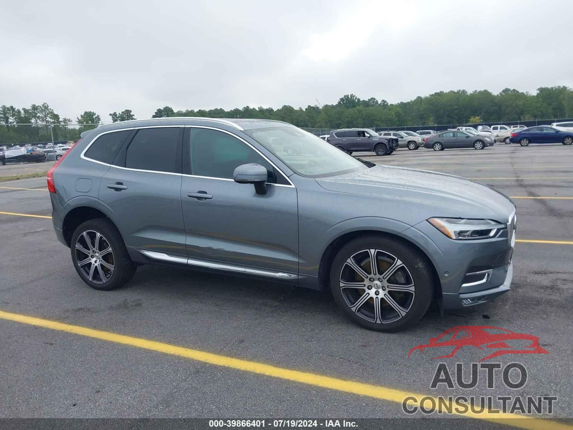 VOLVO XC60 2018 - YV4A22RL4J1013611