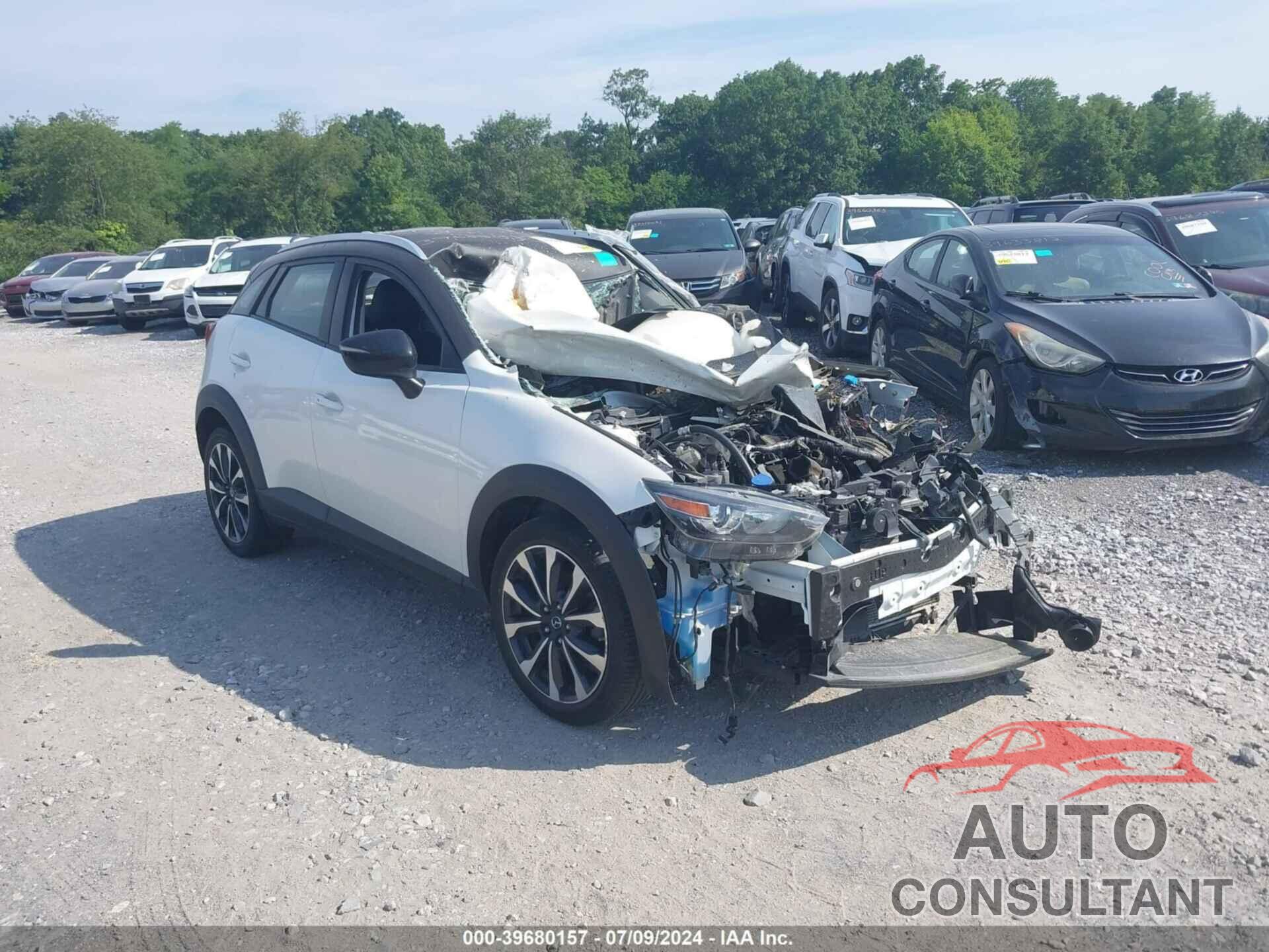 MAZDA CX-3 2019 - JM1DKFC79K1418688