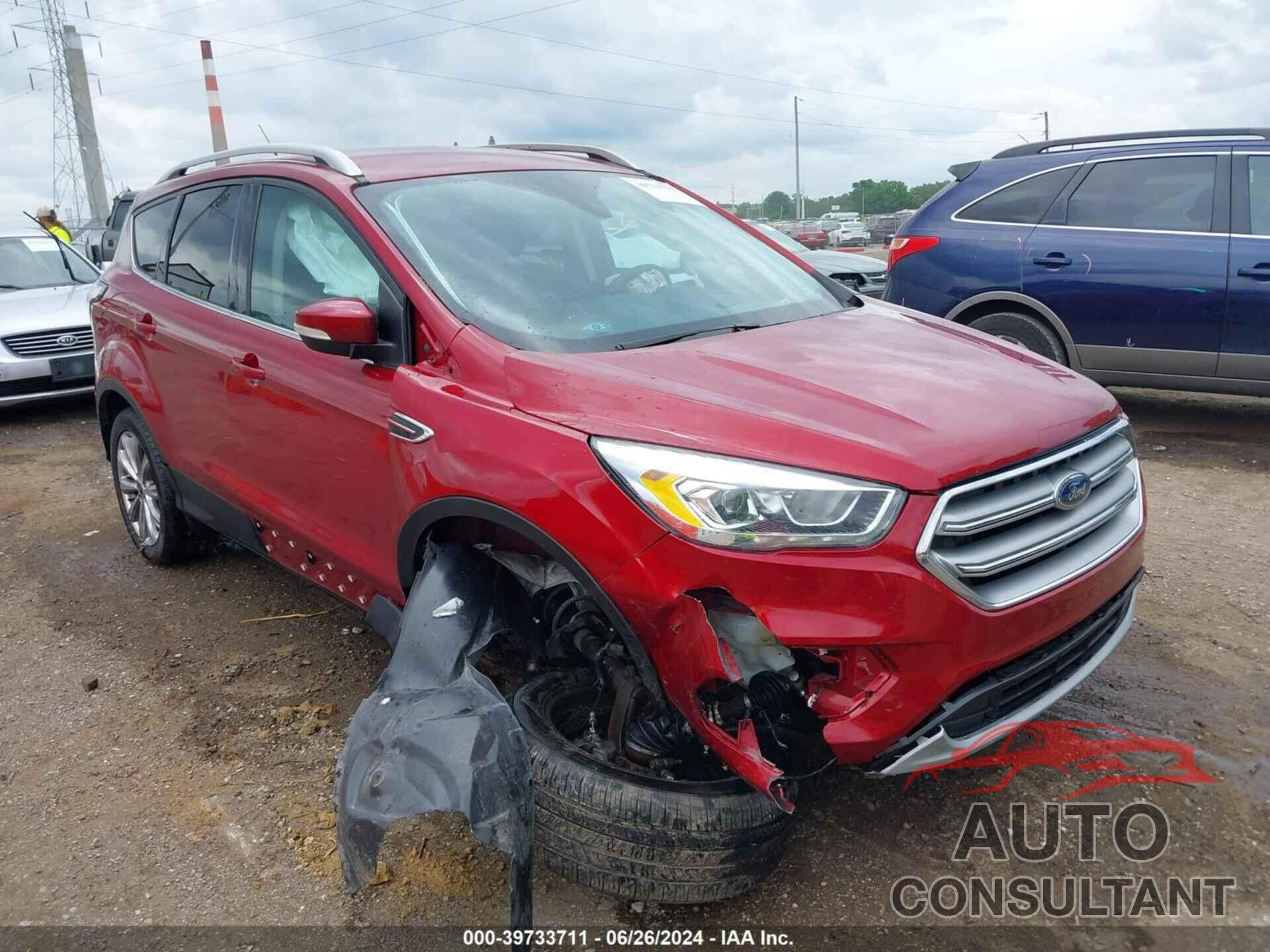 FORD ESCAPE 2017 - 1FMCU9J97HUF05178