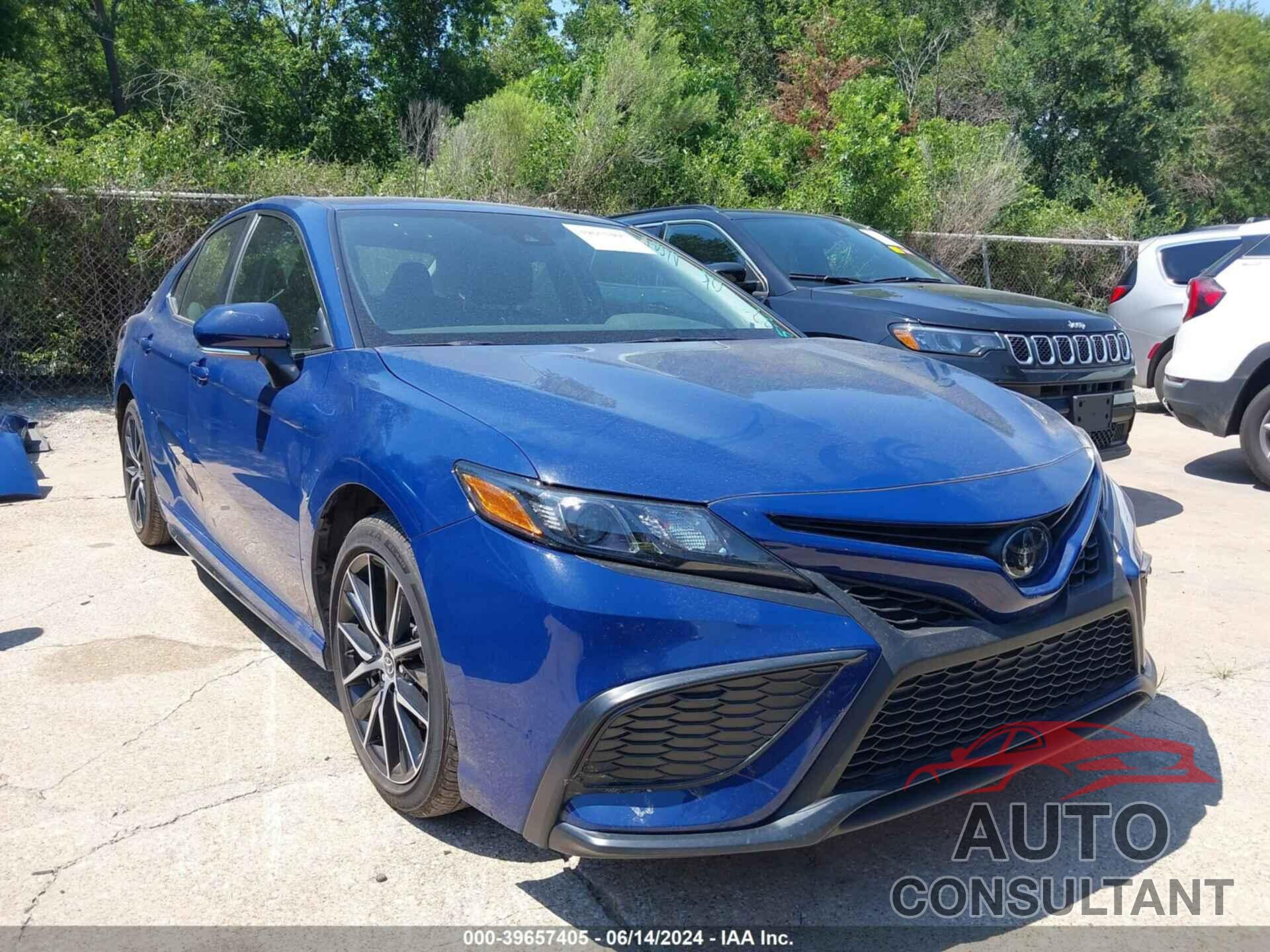 TOYOTA CAMRY 2024 - 4T1G11AK8RU194537