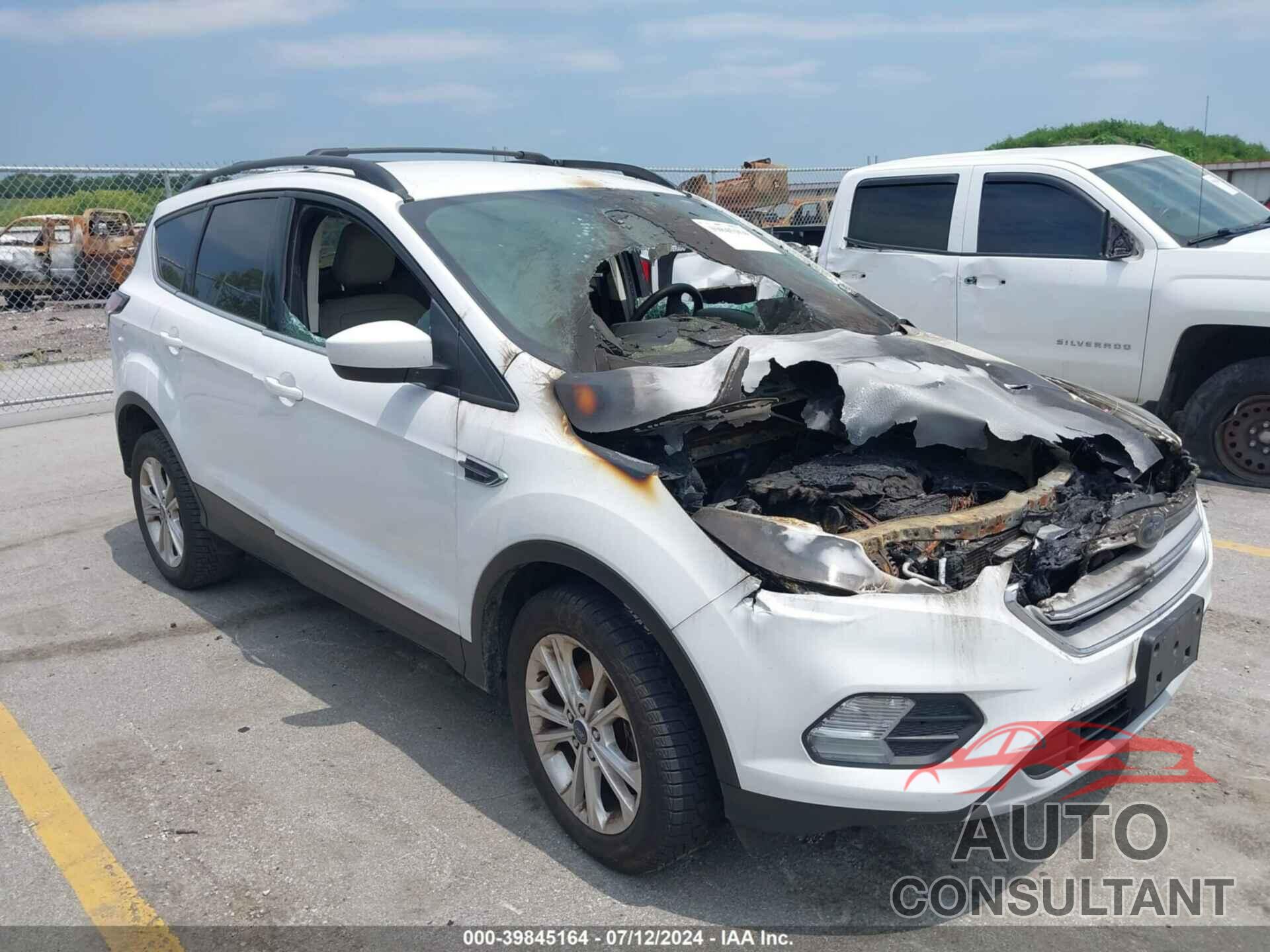 FORD ESCAPE 2018 - 1FMCU0HD9JUC79267