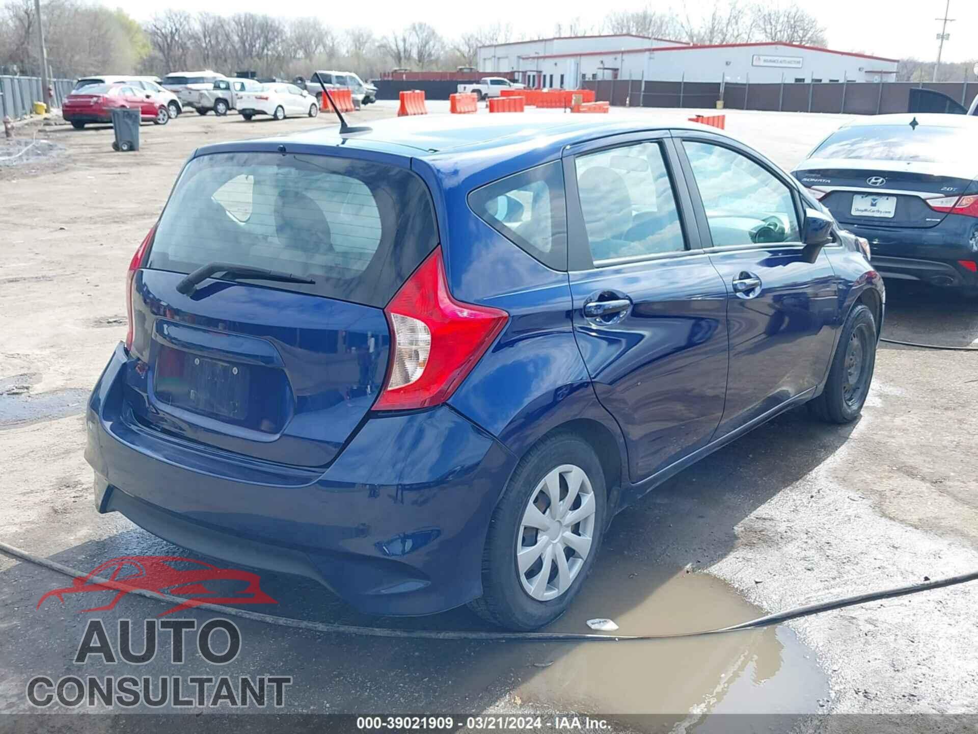 NISSAN VERSA NOTE 2017 - 3N1CE2CP3HL366491