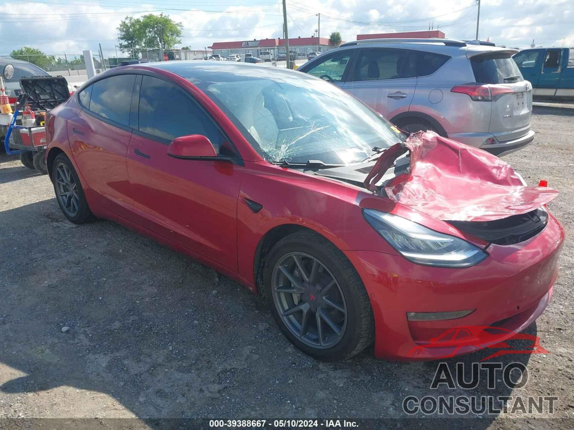 TESLA MODEL 3 2021 - 5YJ3E1EB9MF860212