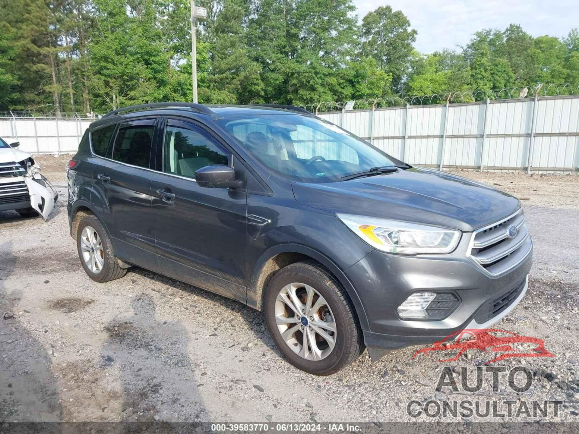 FORD ESCAPE 2017 - 1FMCU0GD7HUB49483