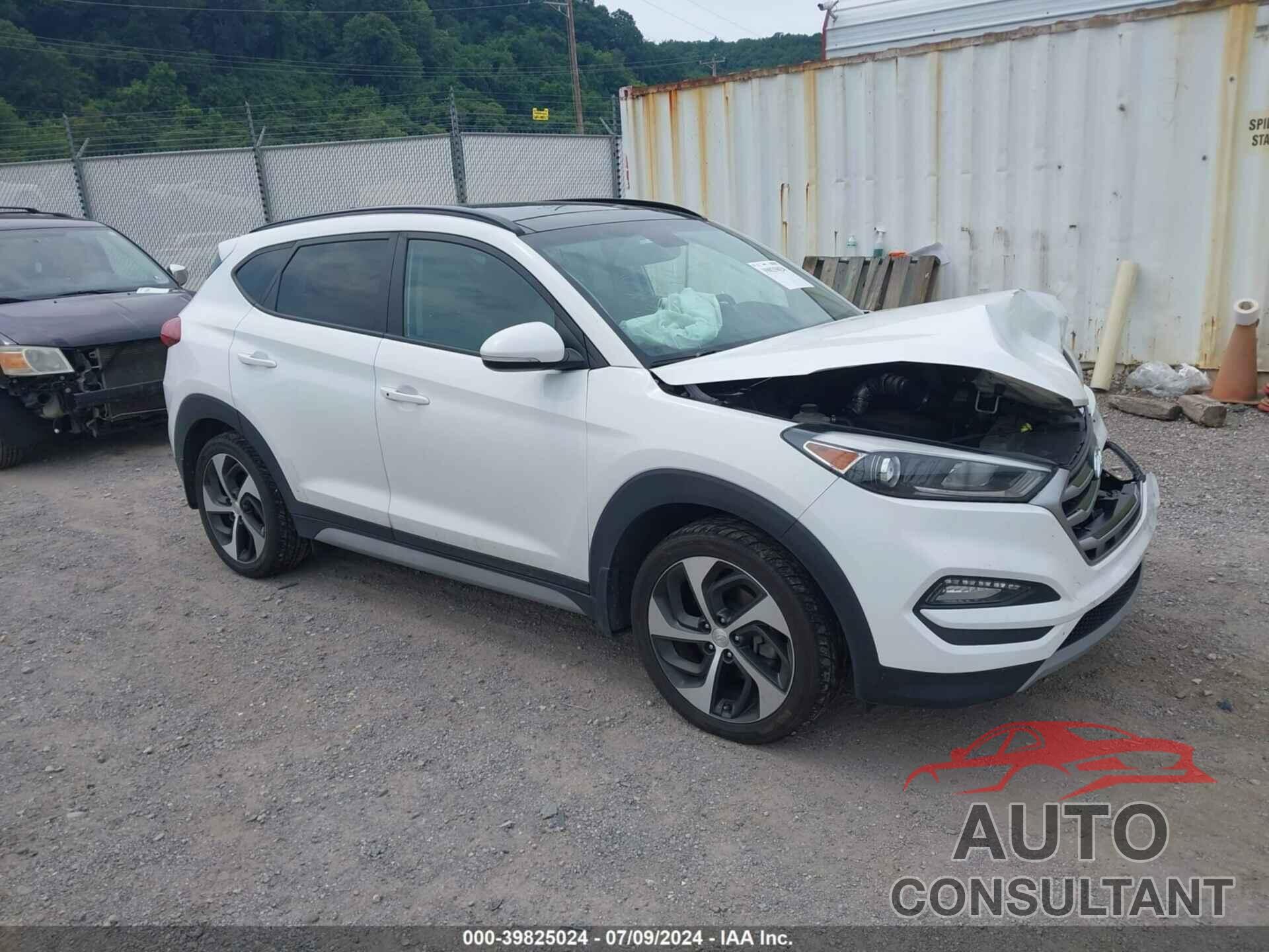 HYUNDAI TUCSON 2018 - KM8J3CA22JU731905